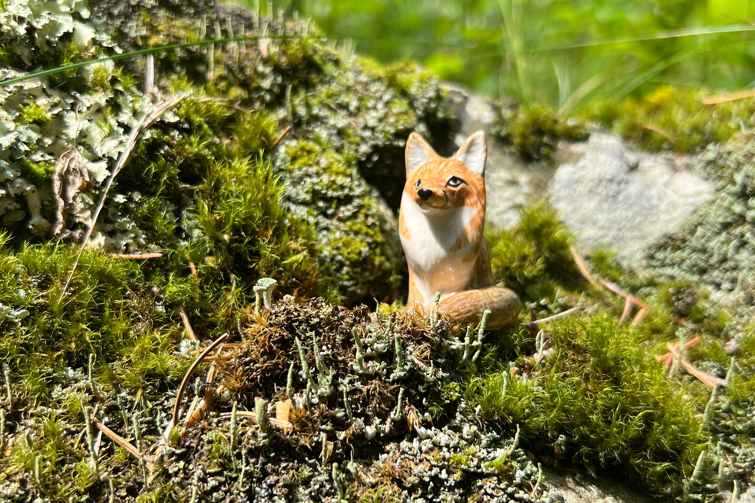 Little Critterz-Miniature Porcelain Figurine