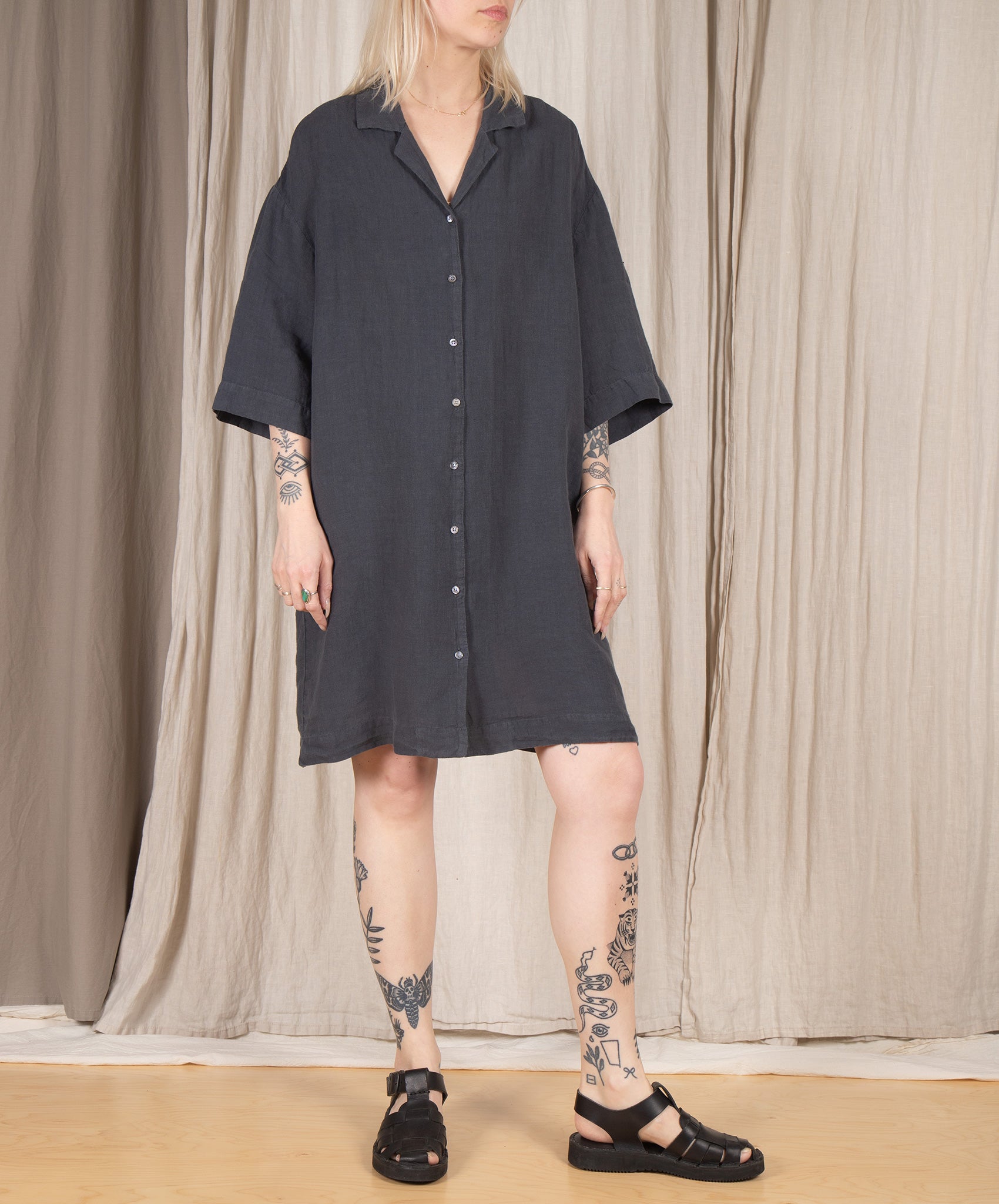 Hartford-Rafik Linen Shirt Dress // Anthracite