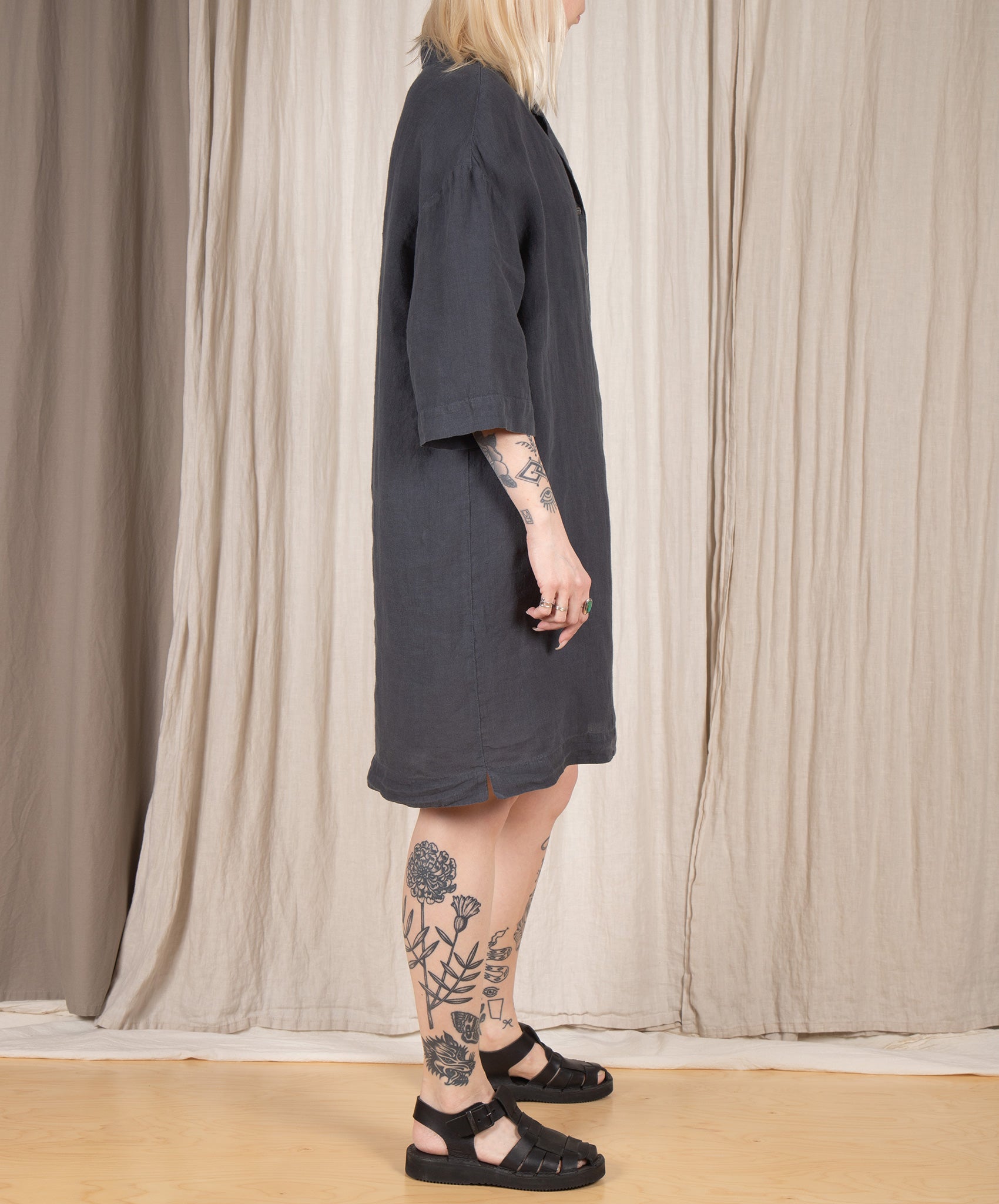 Hartford-Rafik Linen Shirt Dress // Anthracite