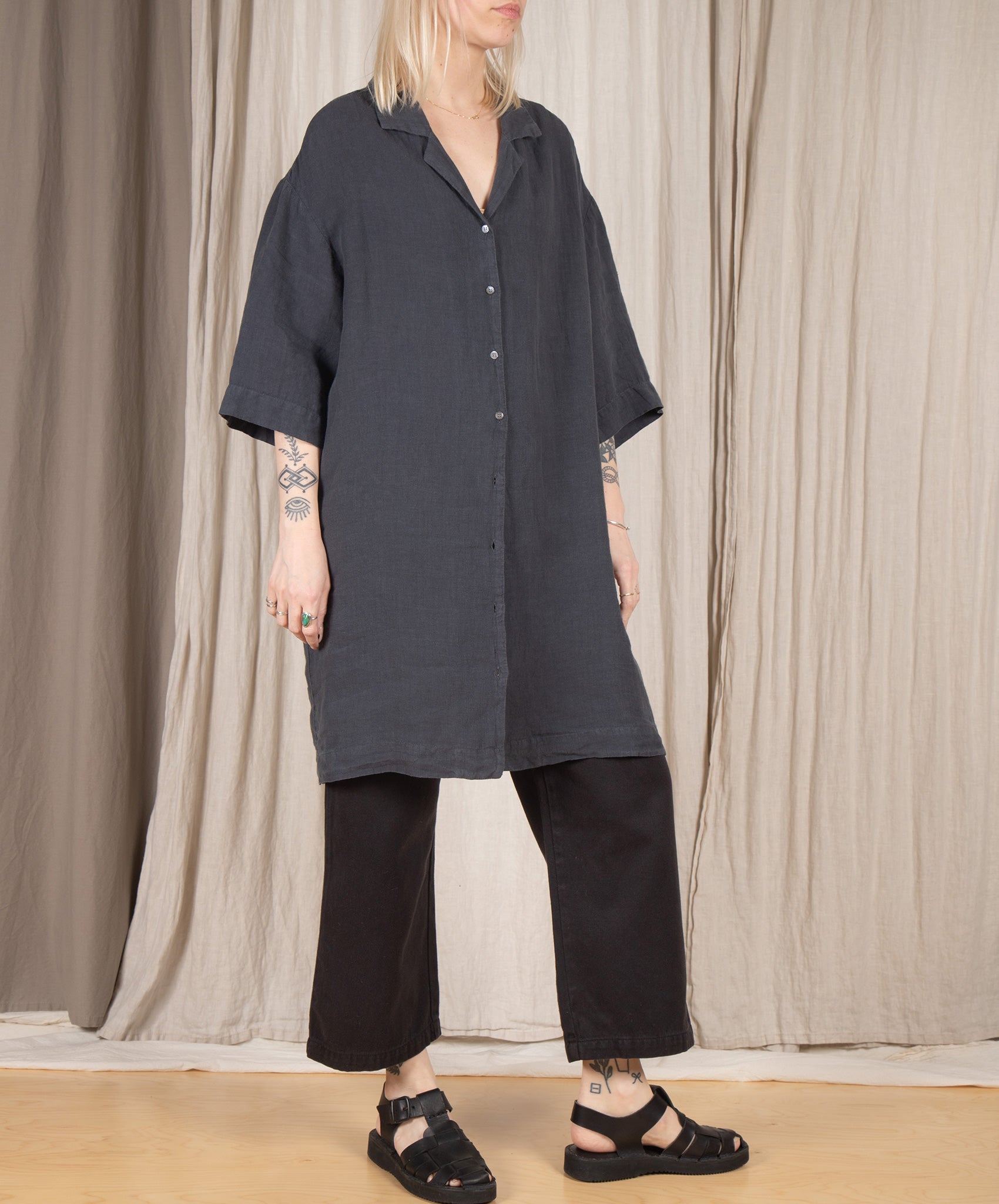 Hartford-Rafik Linen Shirt Dress // Anthracite