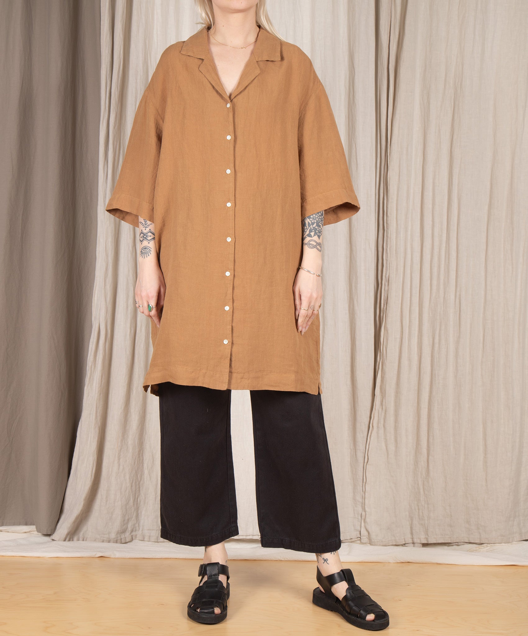 Hartford-Rafik Linen Shirt Dress // Cappucino