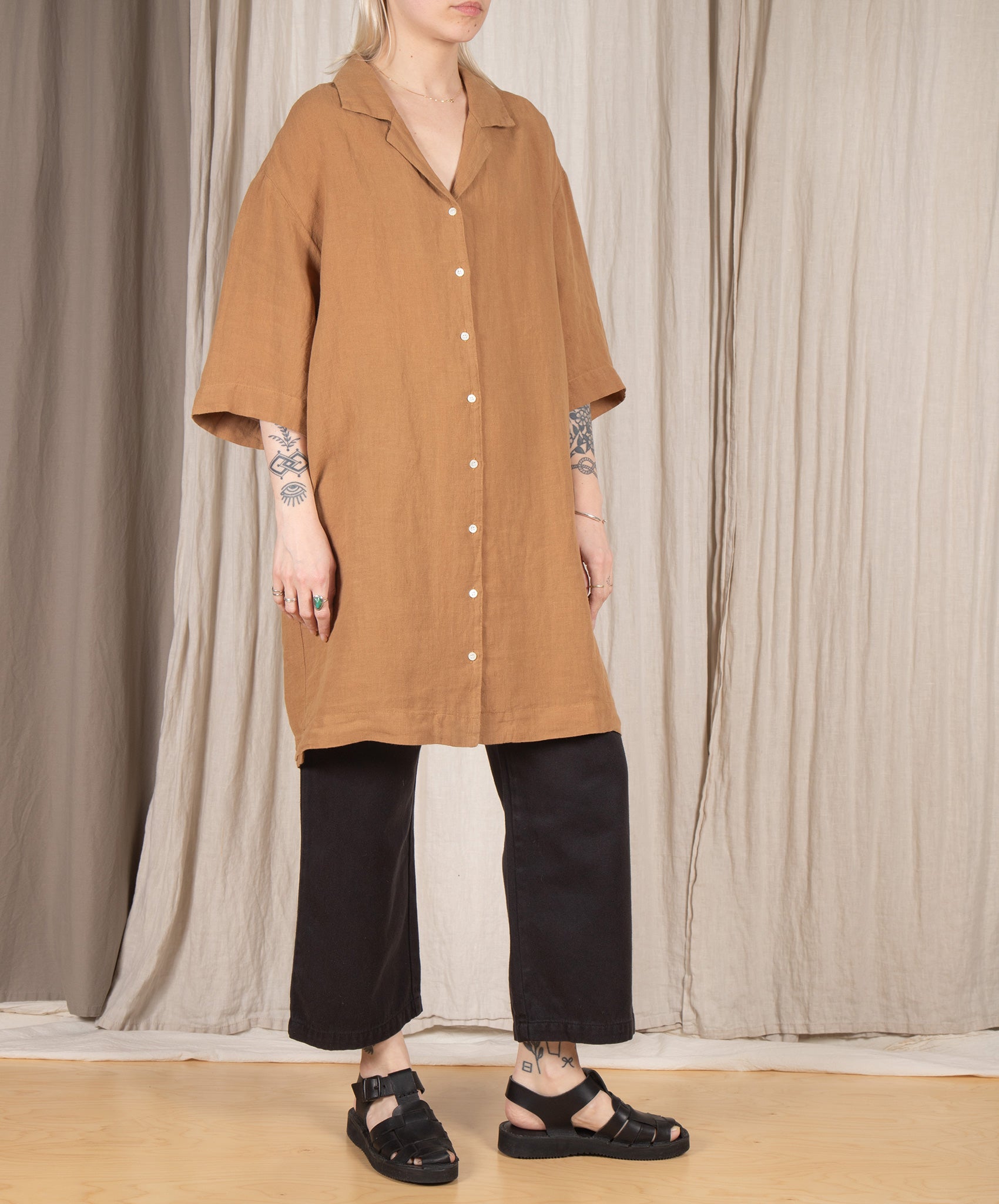 Hartford-Rafik Linen Shirt Dress // Cappucino