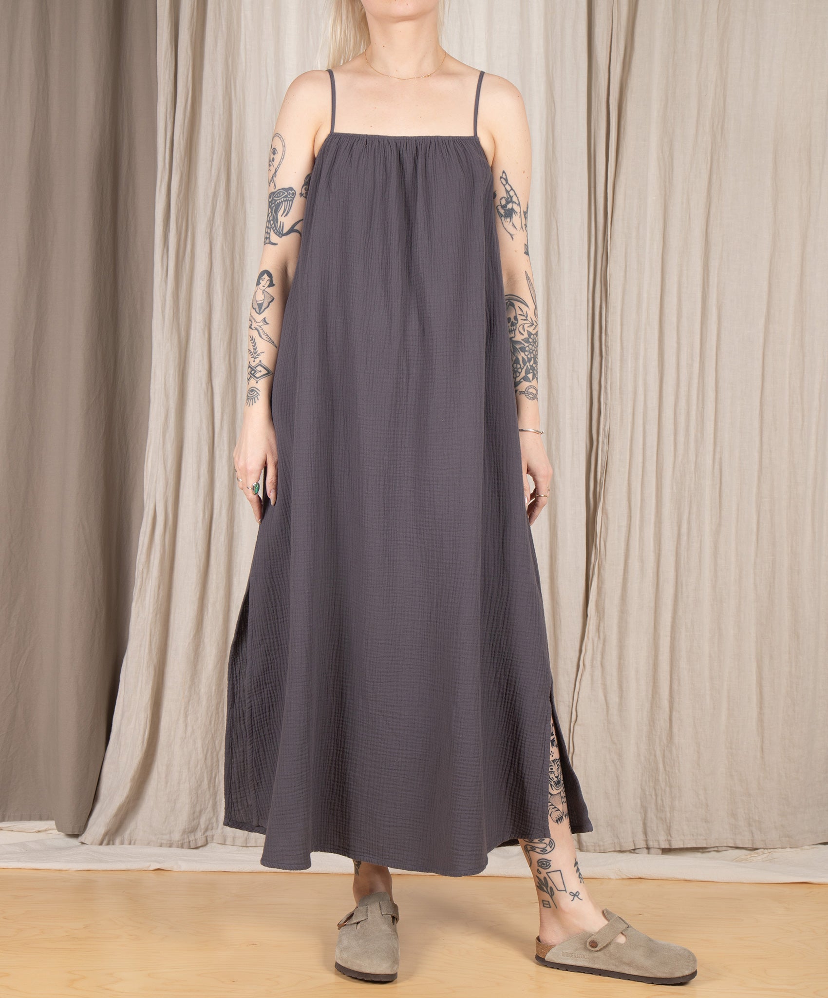 Hartford-Randa Gauze Dress // Anthracite