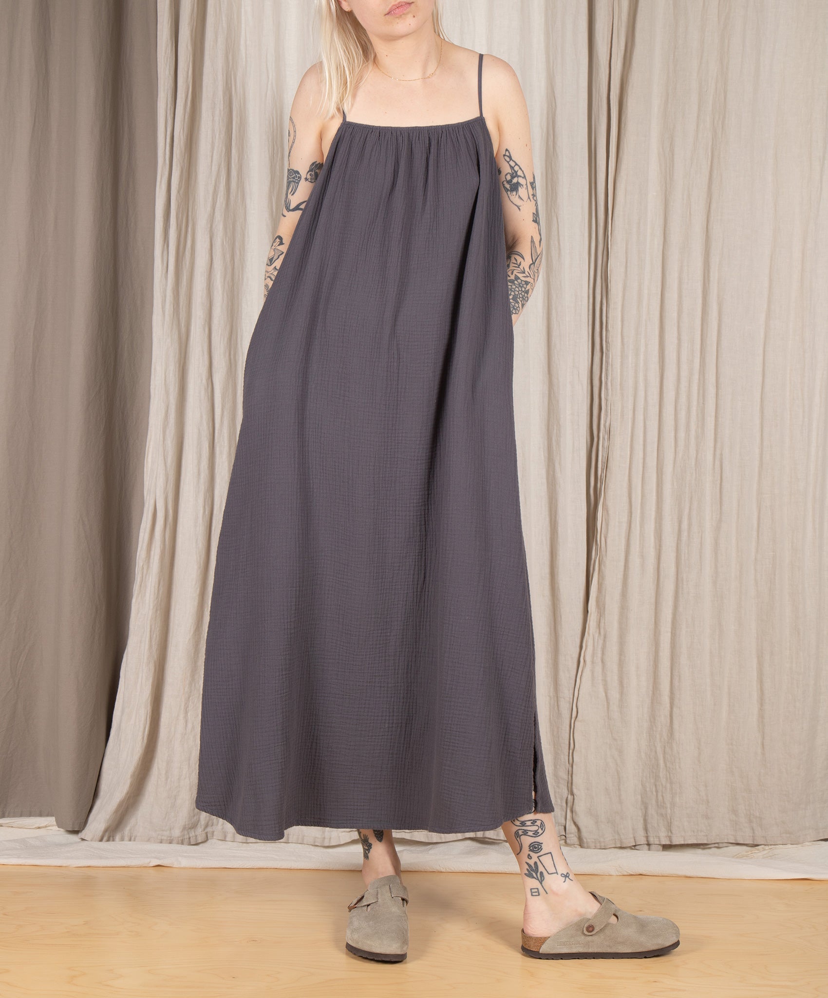 Hartford-Randa Gauze Dress // Anthracite