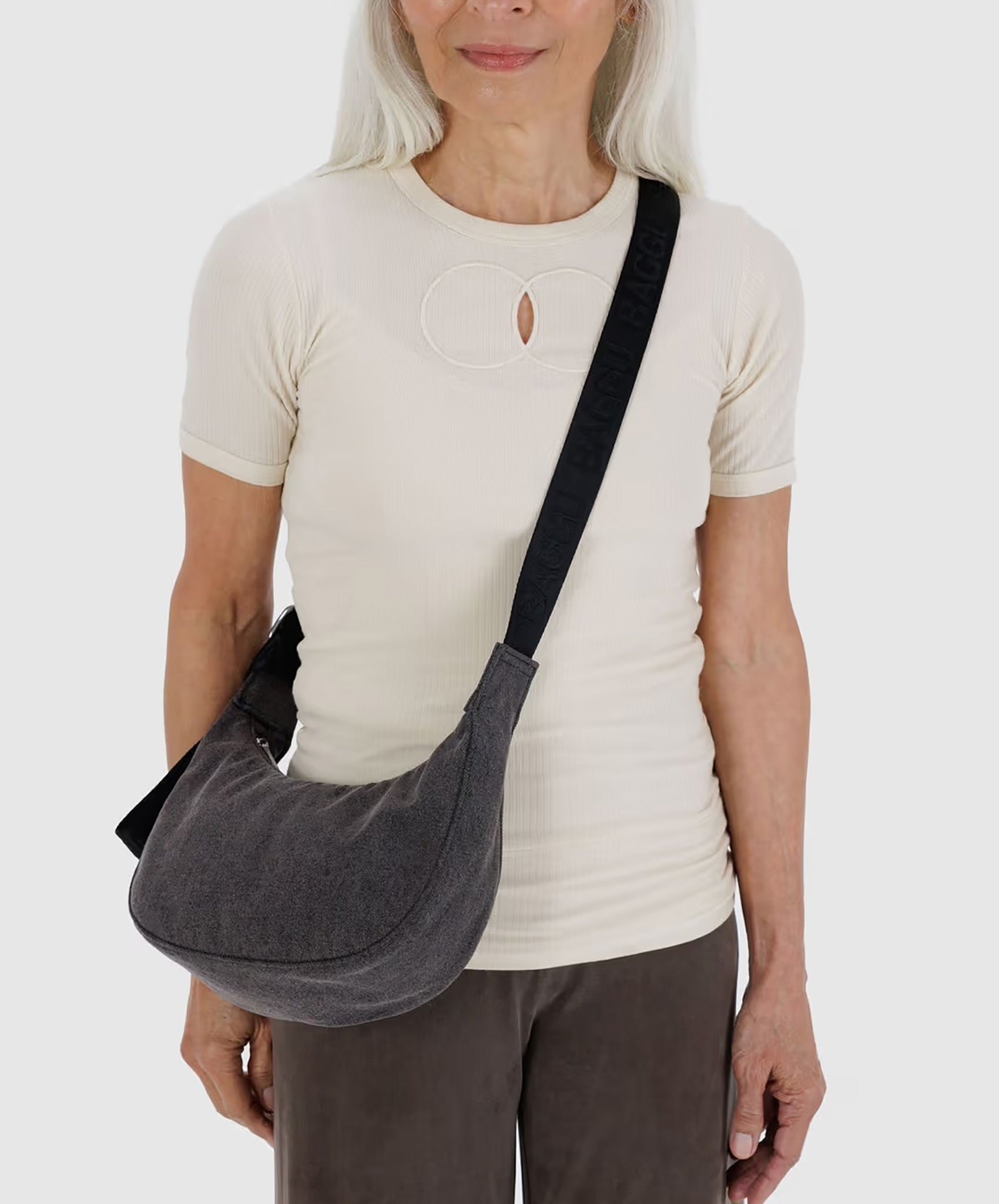 Baggu-Small Denim Crescent Bag // Washed Black