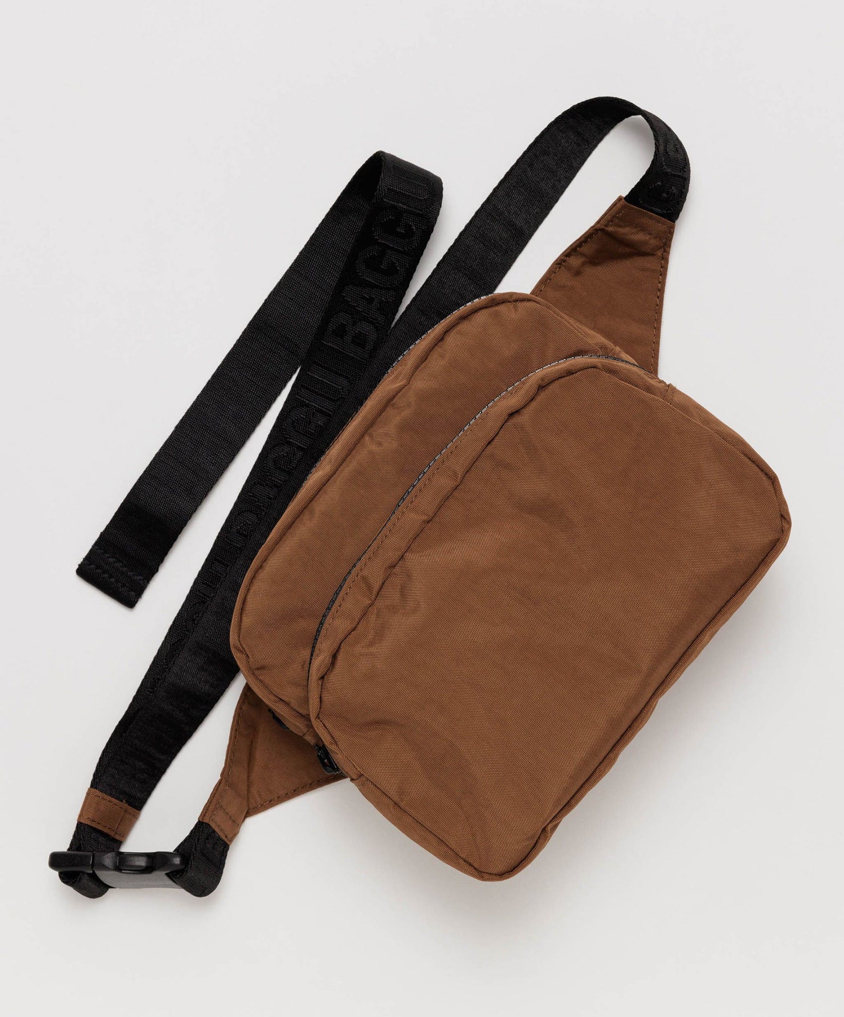 Baggu-Fanny Pack // Brown