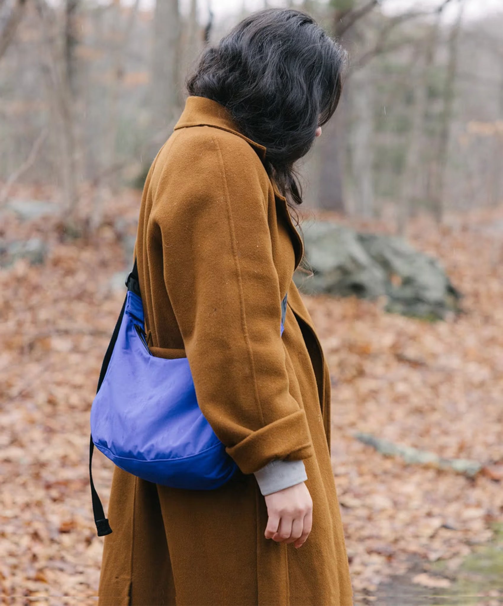 Baggu-Medium Nylon Crescent Bag // Lapis