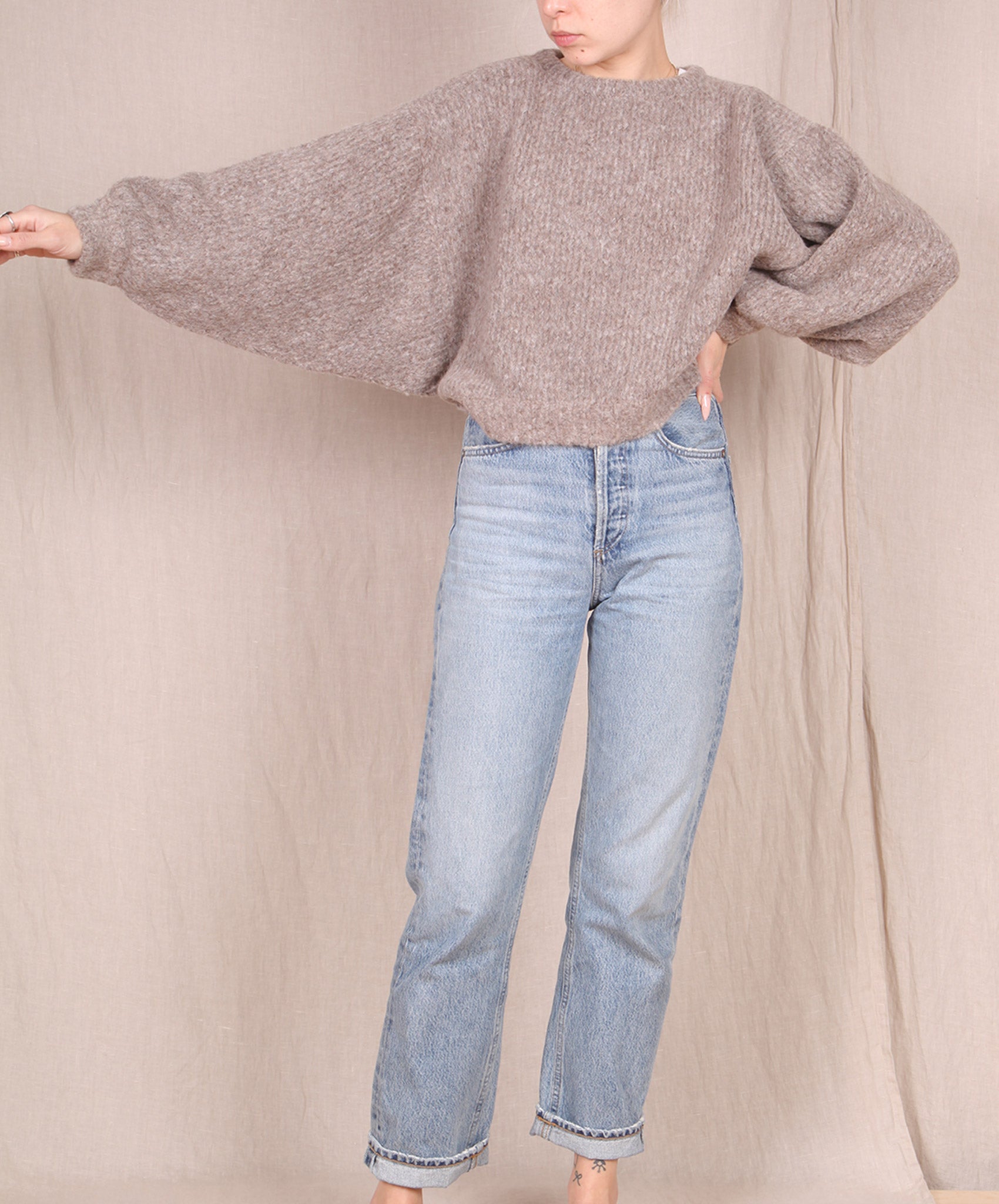 Atelier Delphine-Balloon Sleeve Sweater // Deer