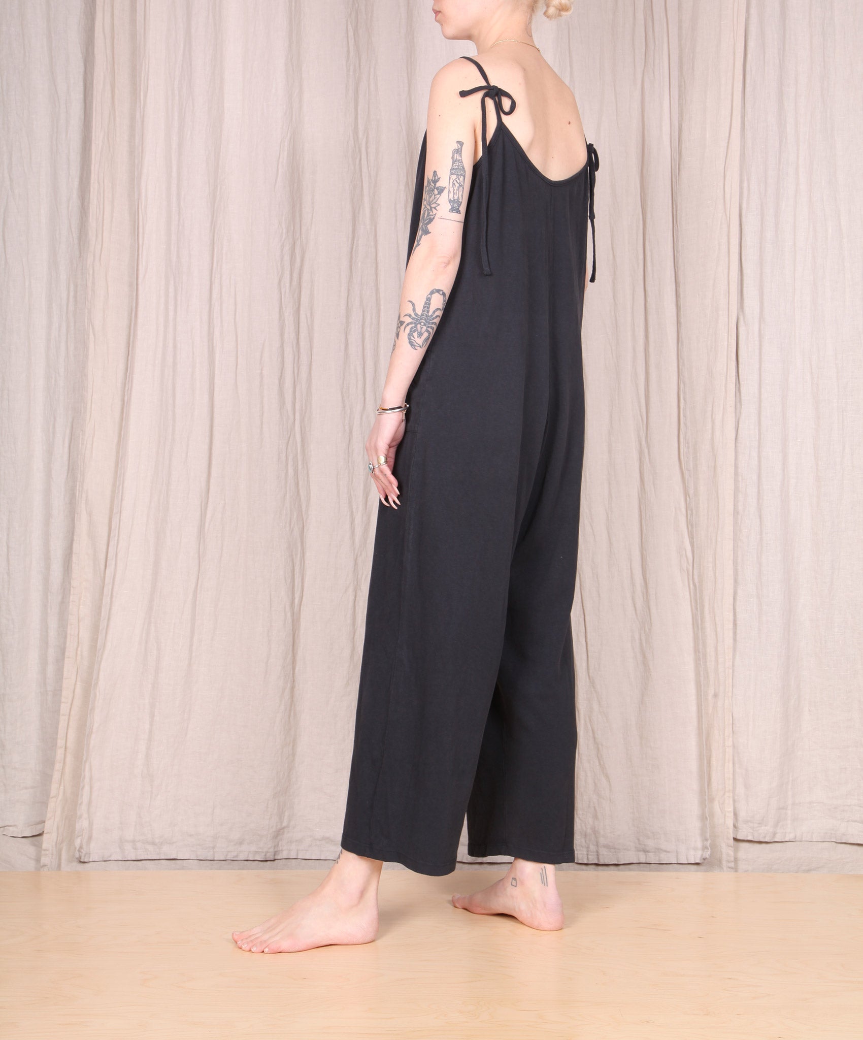 Jungmaven-Sespe Long // Black
