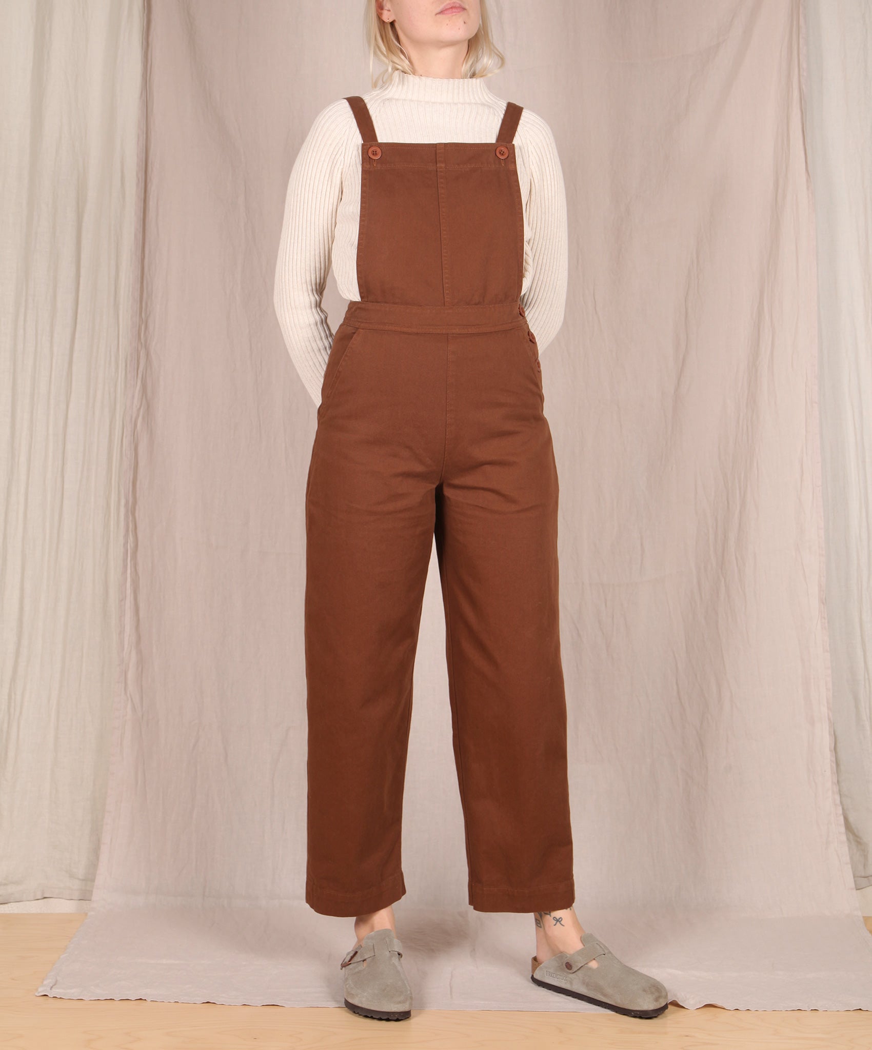 Ali Golden-Fitted Overall Jumper // Copper