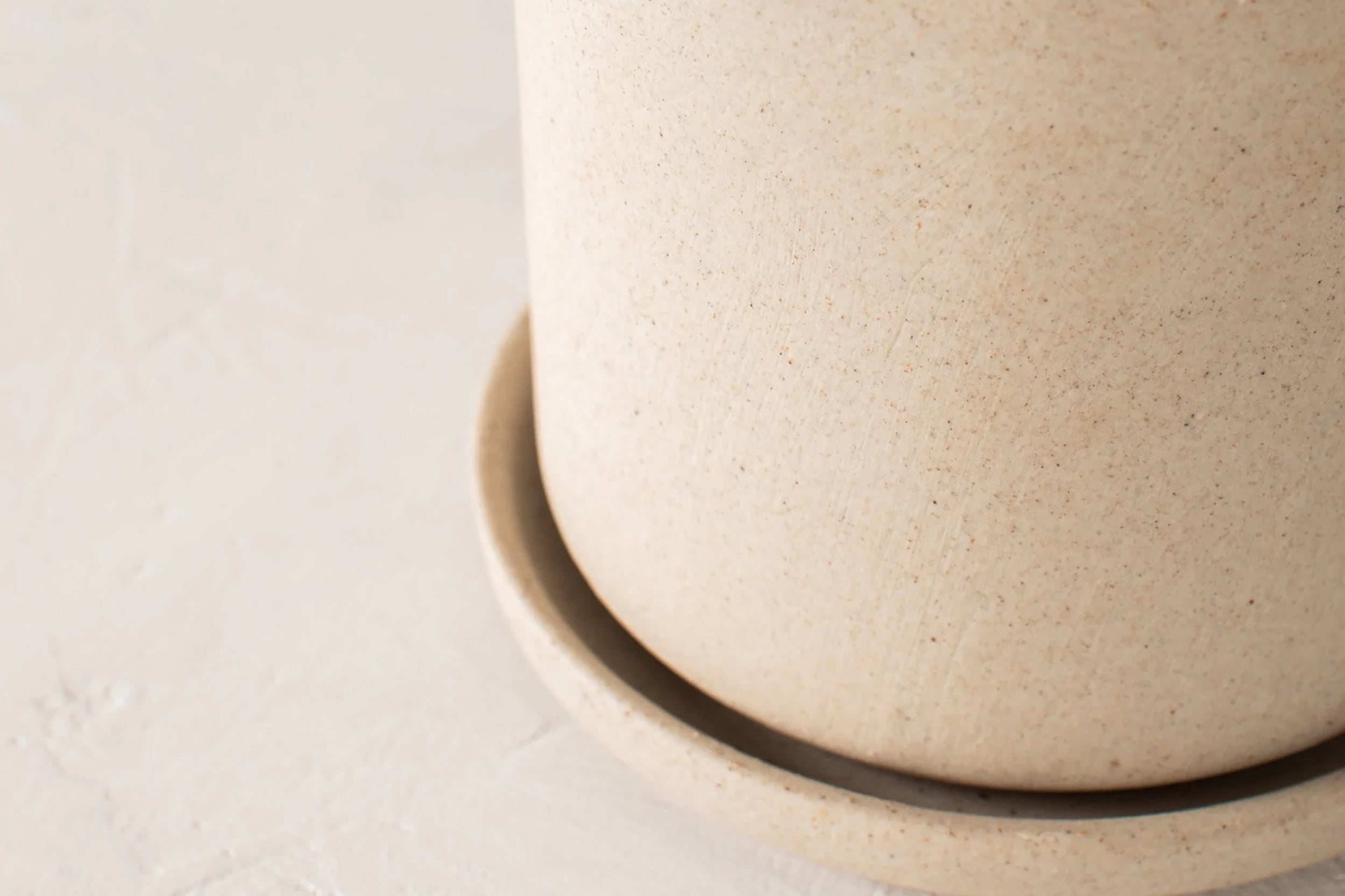 Convivial-Minimal Planter // Raw