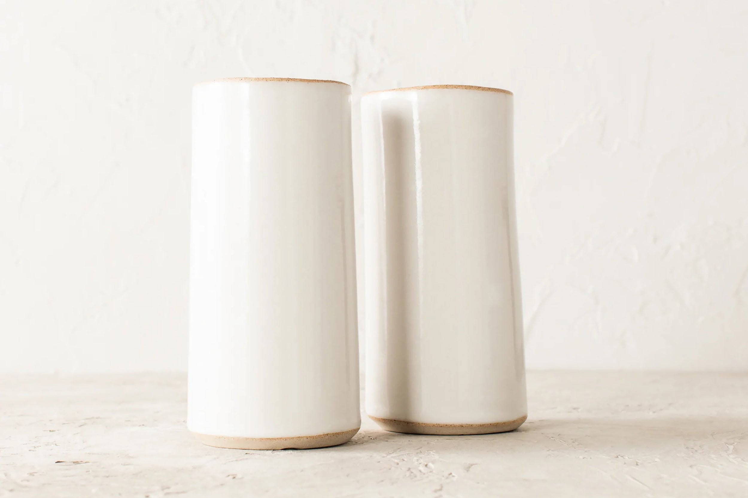 Convivial-Minimal Vase
