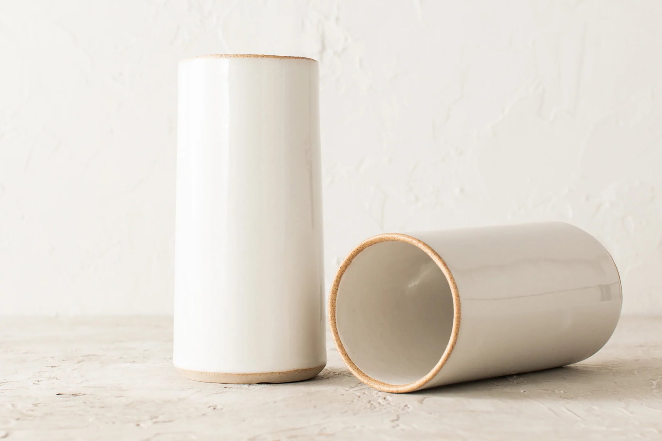 Convivial-Minimal Vase