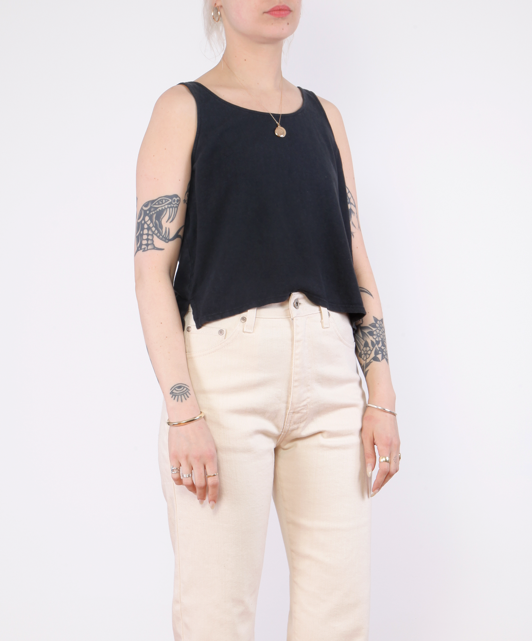 Jungmaven-Cropped Tank // Black