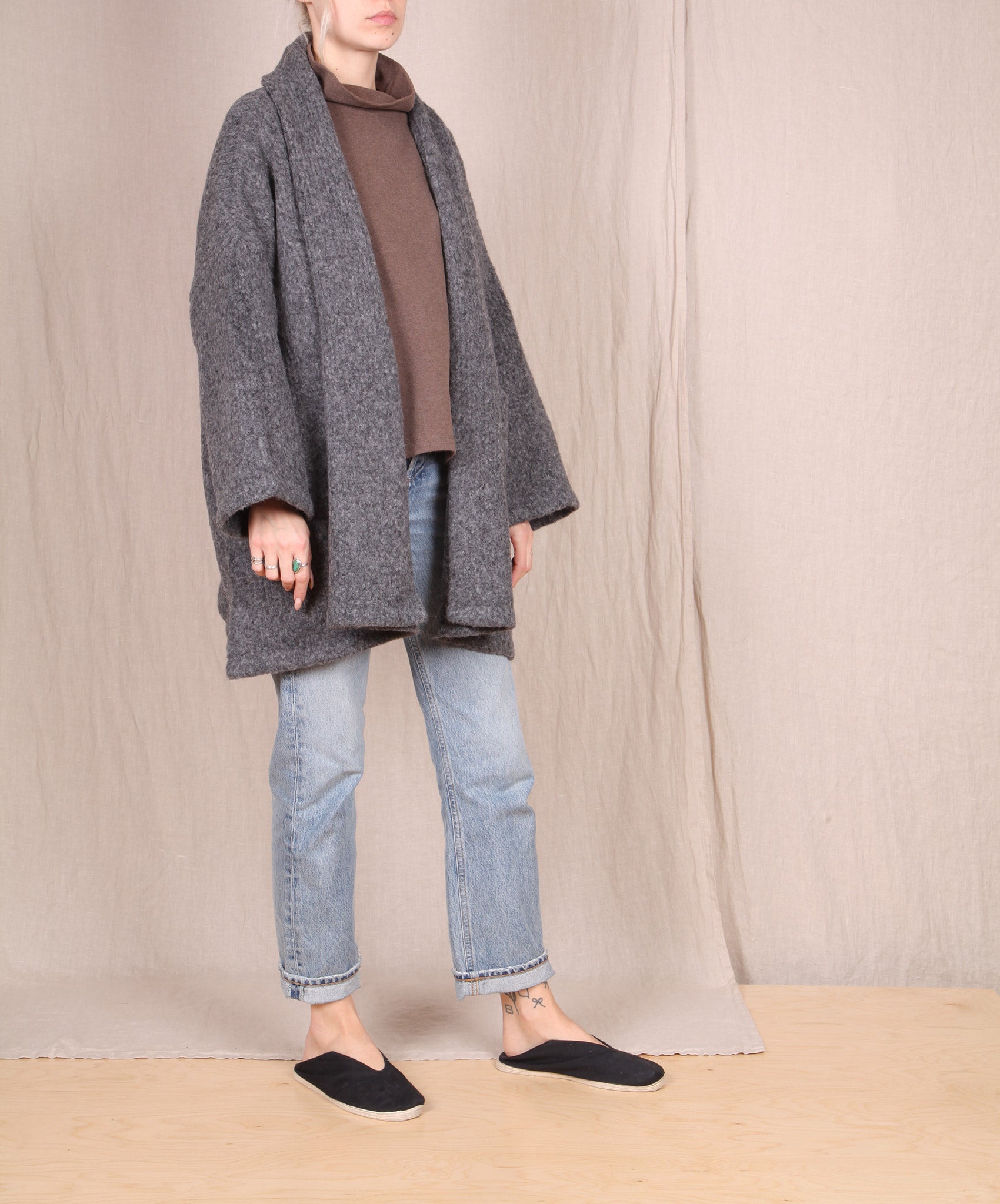 Atelier Delphine-Haori Sweater Coat // CHARCOAL