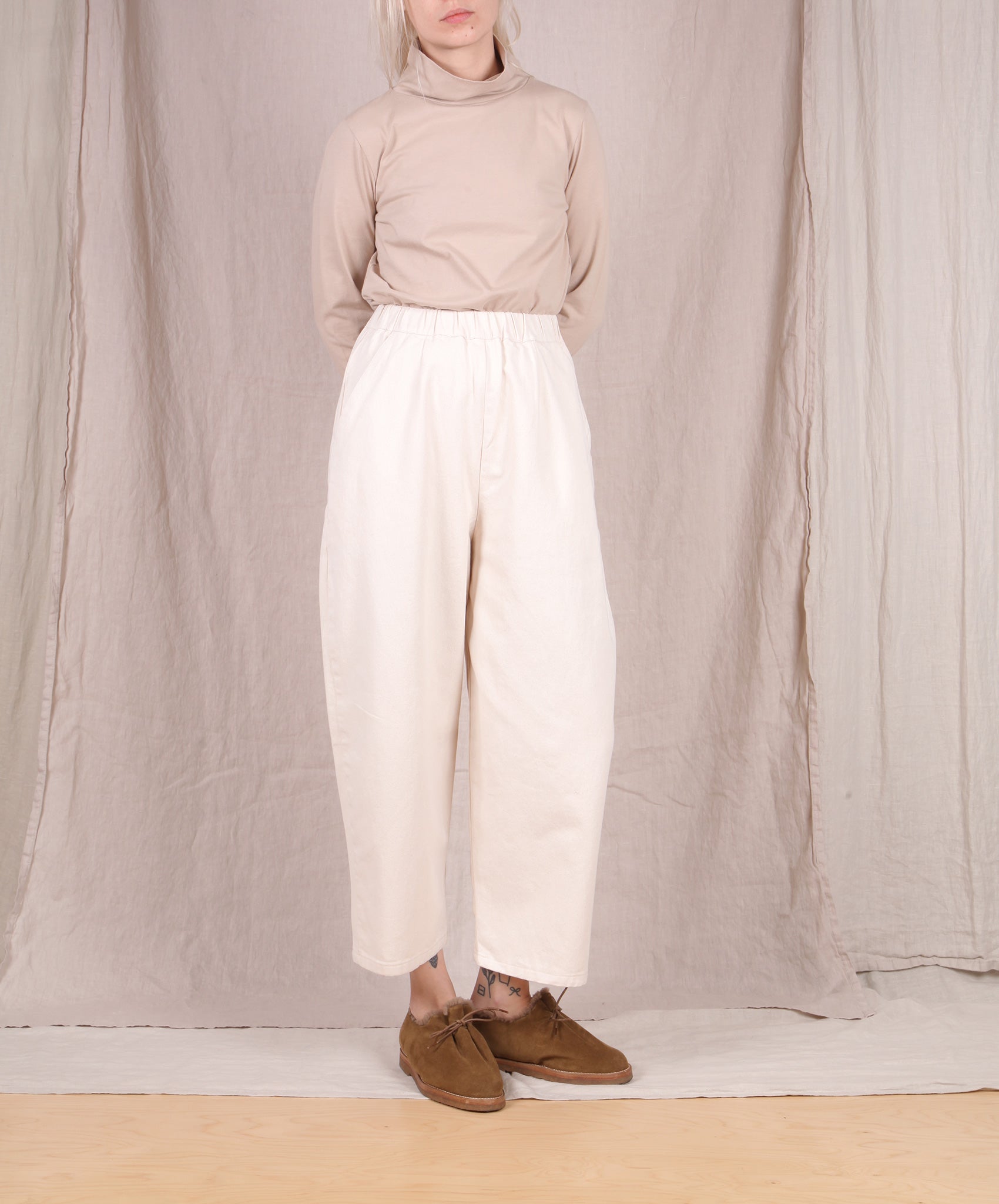 Micaela Greg-Barrel Pant // Cream