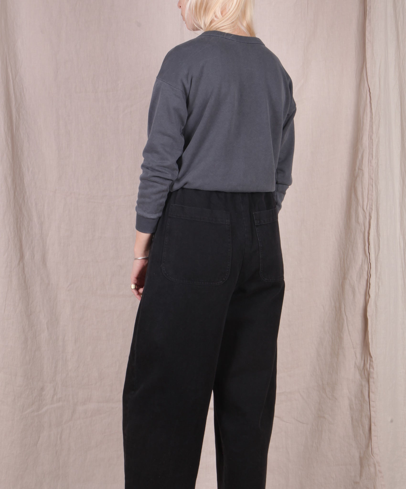 Jungmaven-Crux Cropped Sweatshirt // Diesel Gray