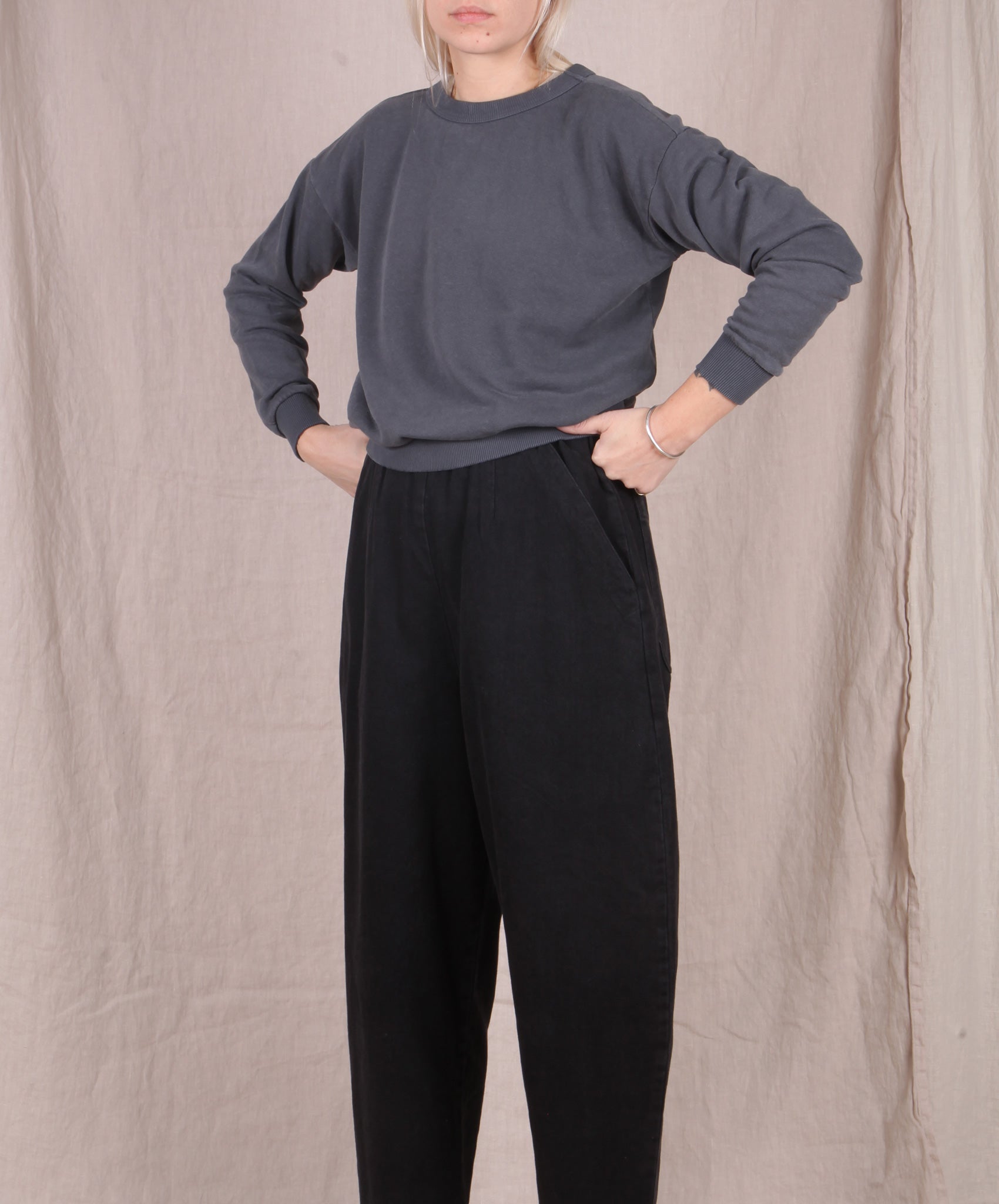 Jungmaven-Crux Cropped Sweatshirt // Diesel Gray