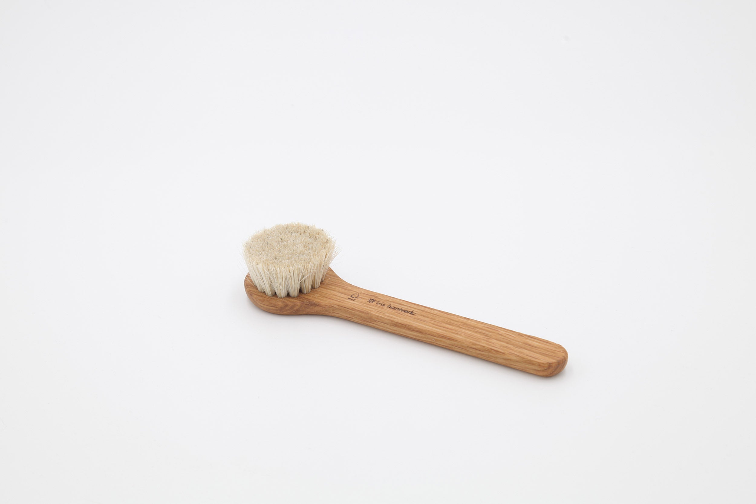 Iris Hantverk-Face Brush // Oak