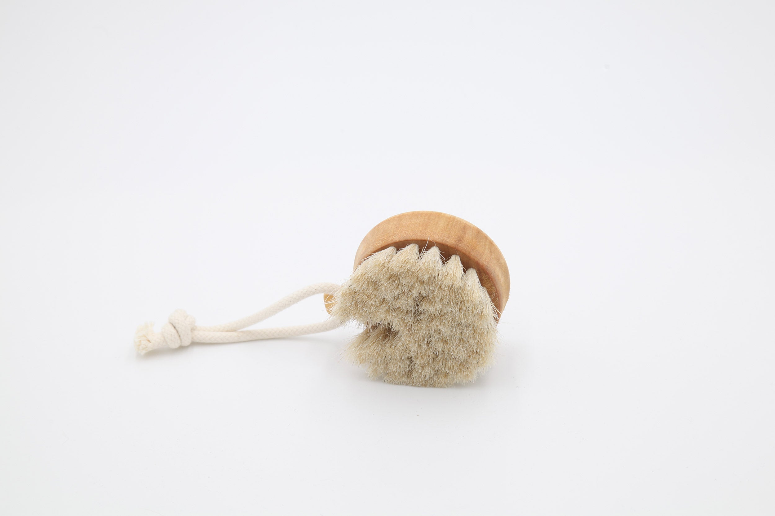 Iris Hantverk-Bath Brush Puck
