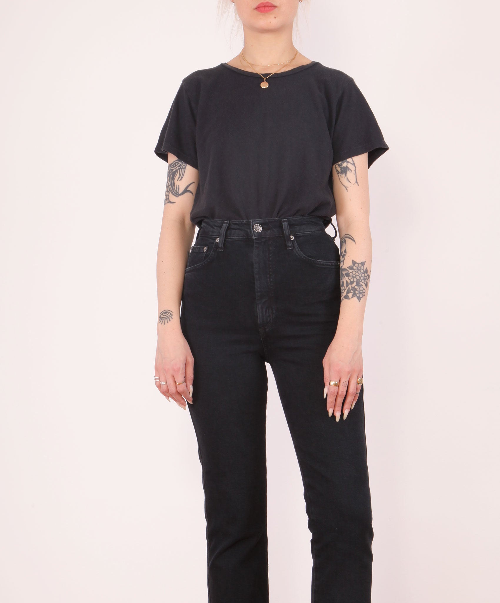Jungmaven-Lorel Tee // Black