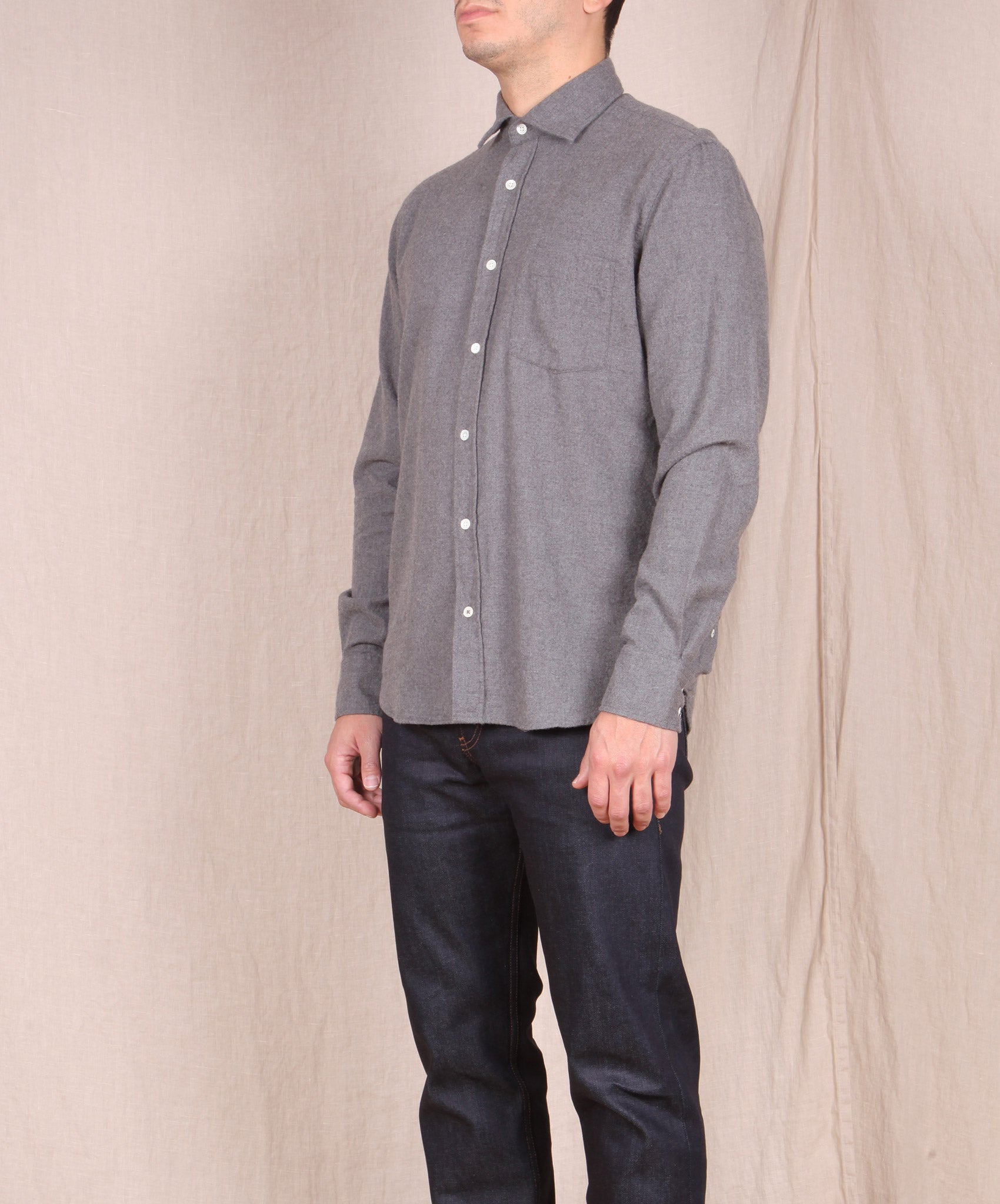 Hartford-Flannel Button Down // GREY