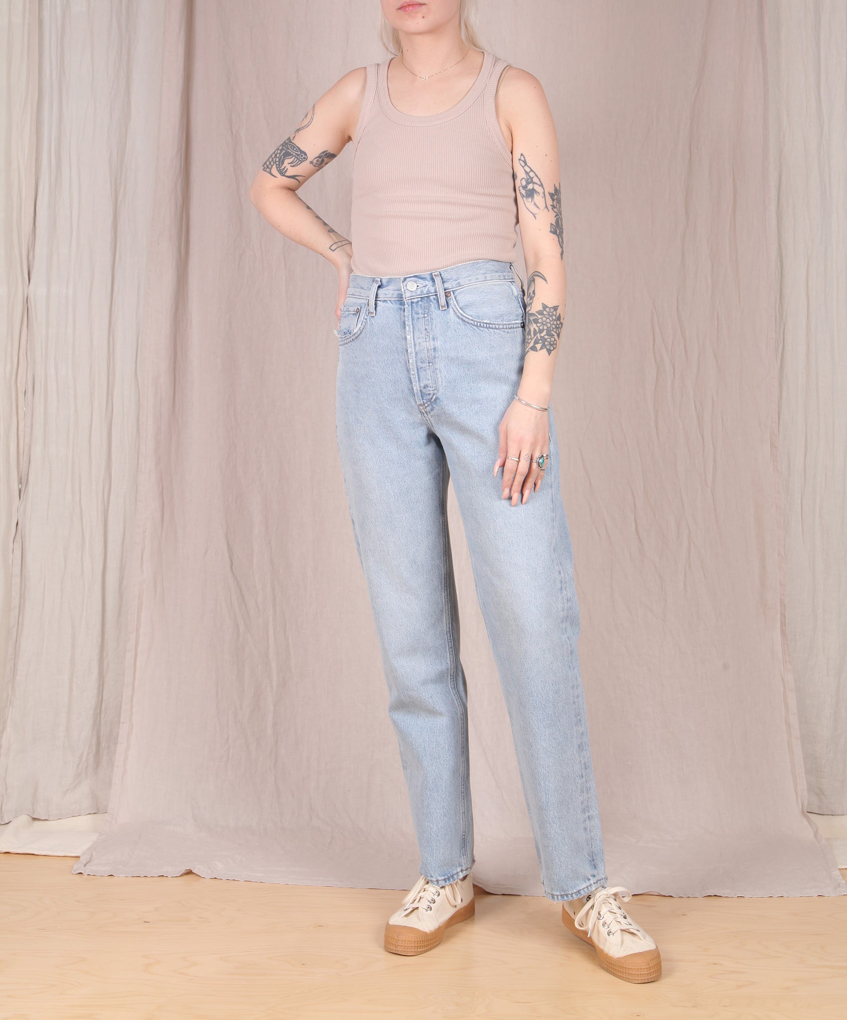 AGOLDE-90’s Loose Fit High Rise // Snapshot