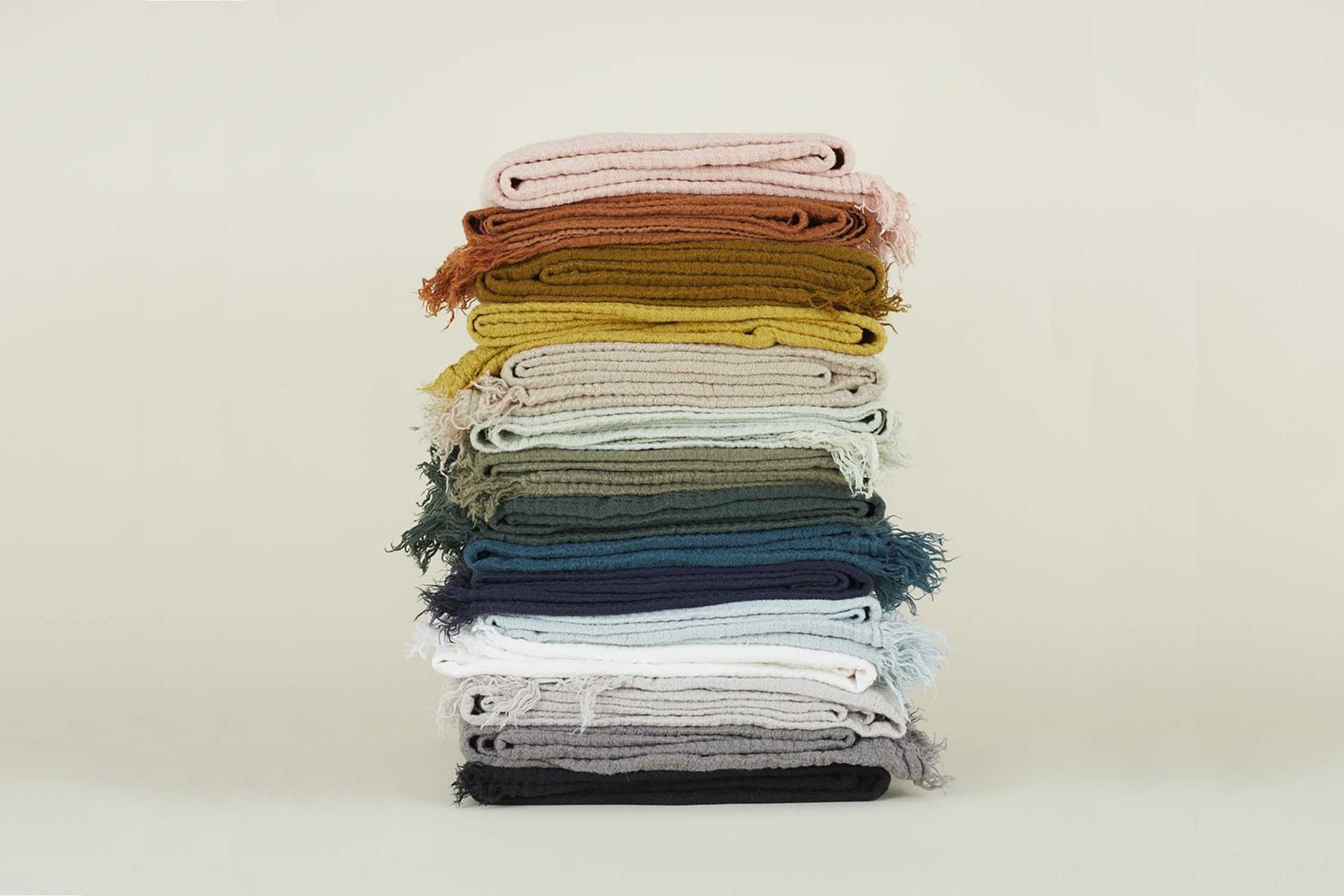 Hawkins NY-Simple Linen Throw