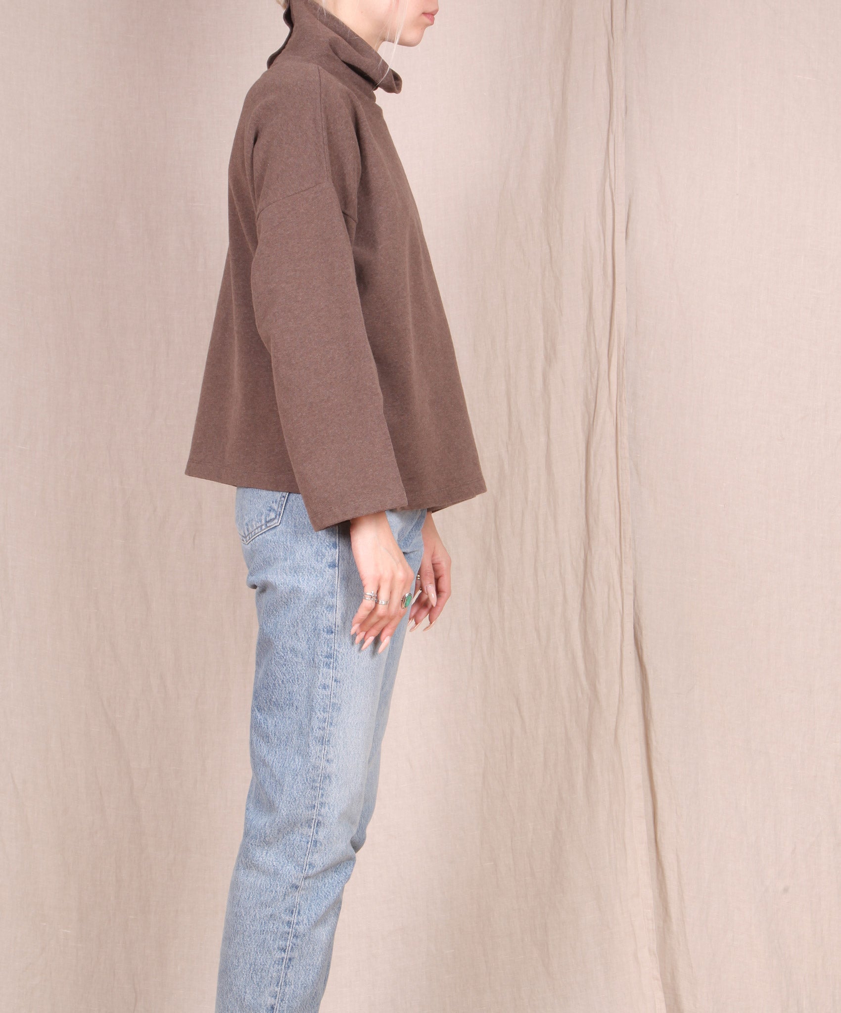 Beaumont Organic-Ula Organic Cotton Top // BROWN MARLE