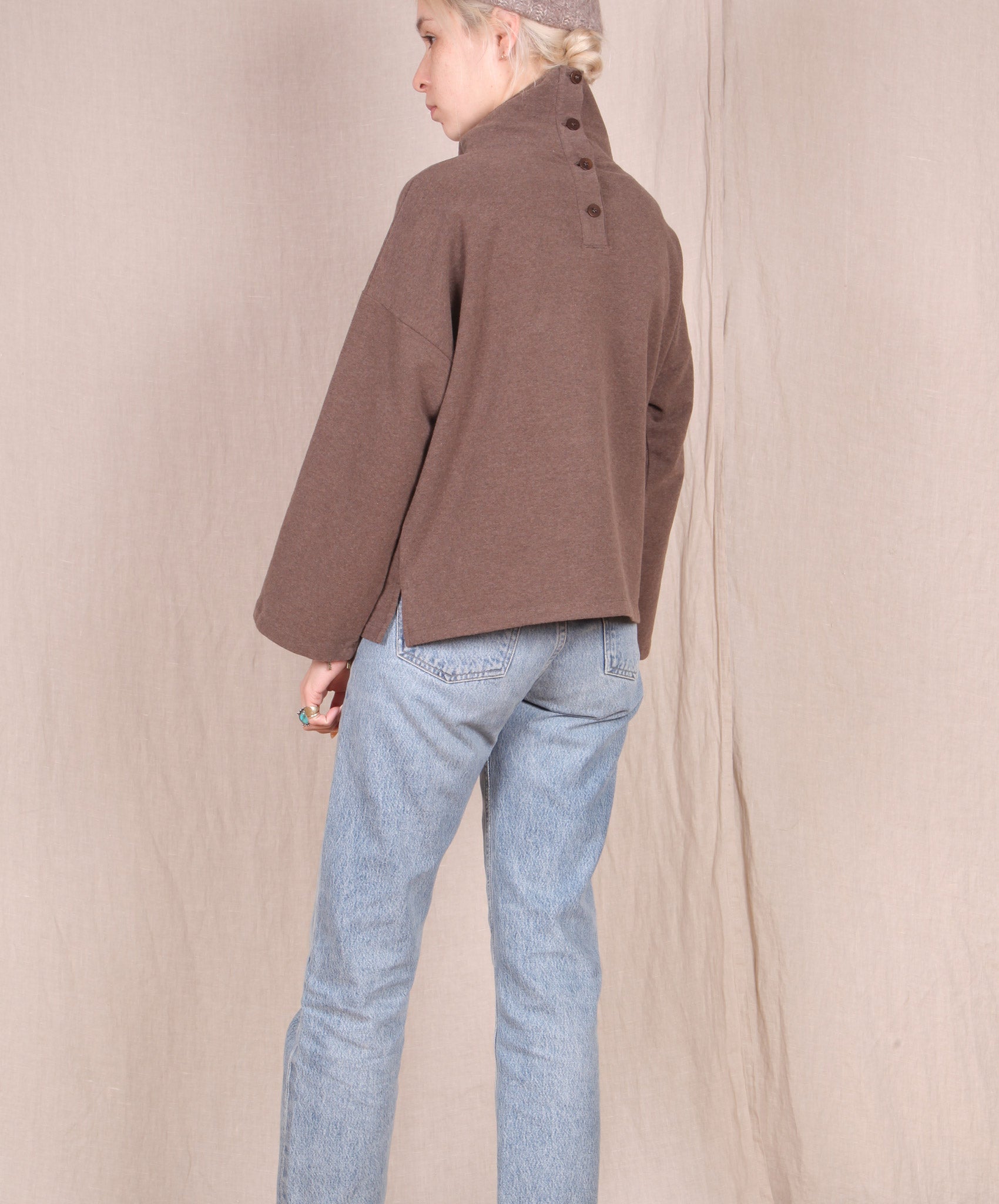 Beaumont Organic-Ula Organic Cotton Top // BROWN MARLE