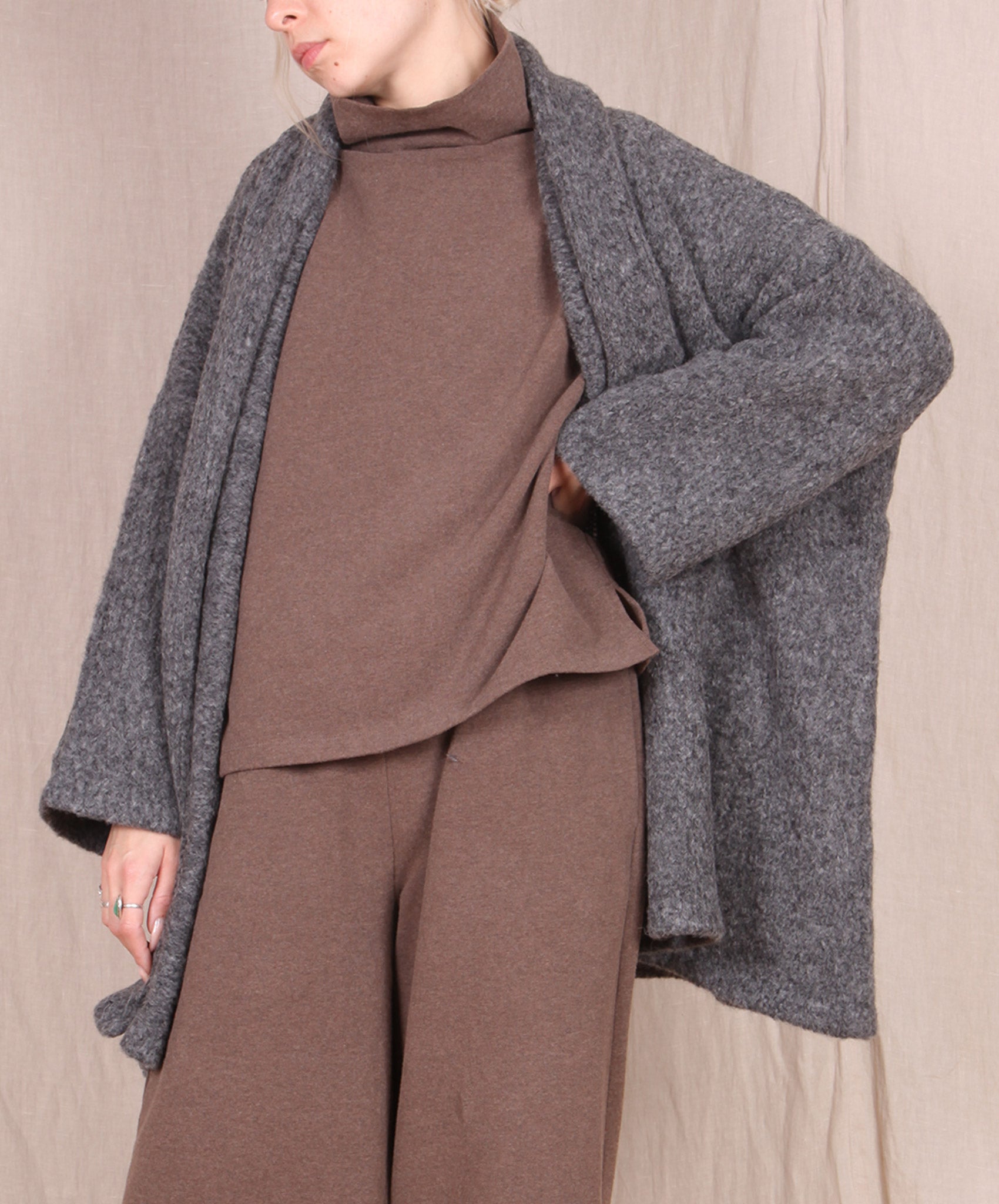 Beaumont Organic-Ula Organic Cotton Top // BROWN MARLE