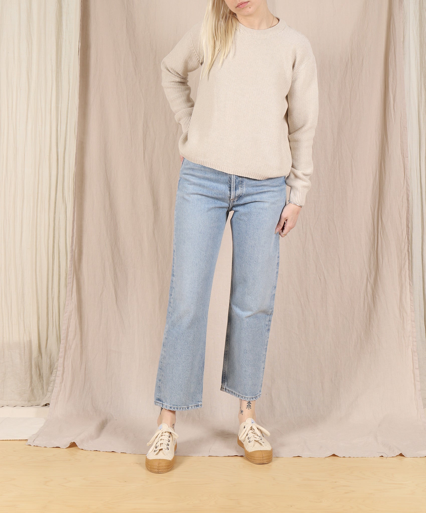 Kowtow- Escape Crew // Oat Melange