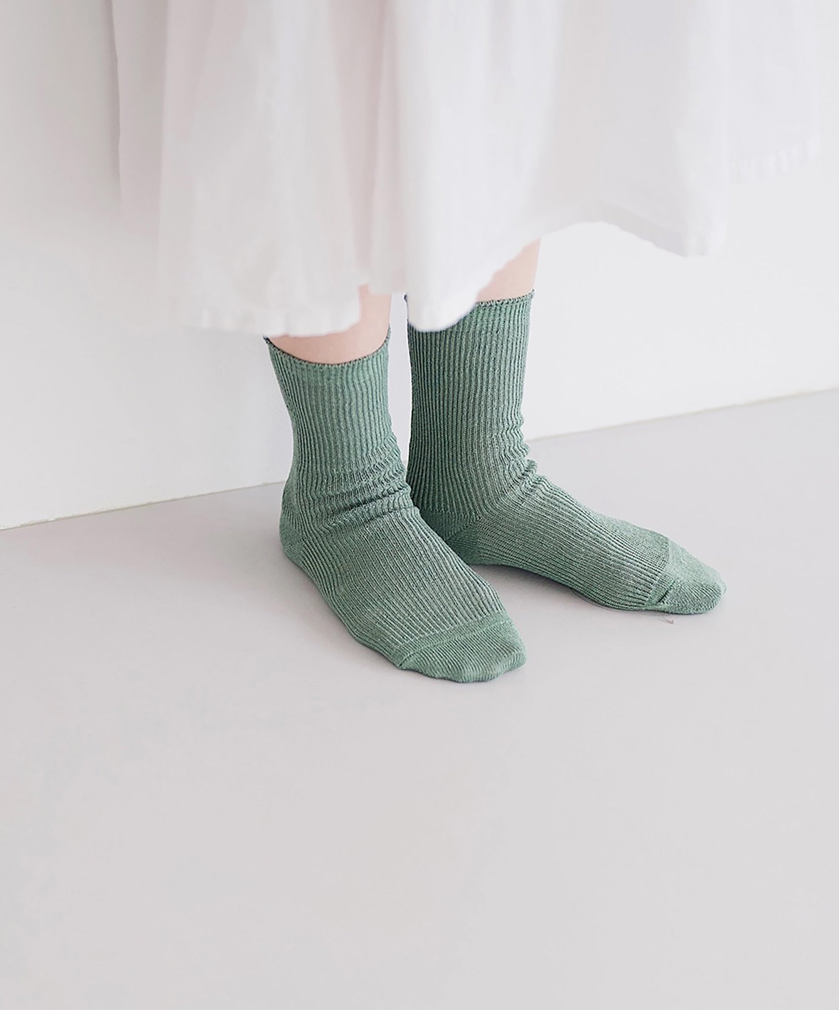 Hakne-Linen Ribbed Sock