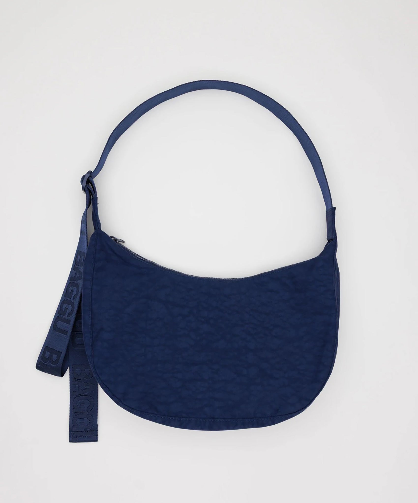 Baggu-Medium Nylon Crescent Bag // Navy