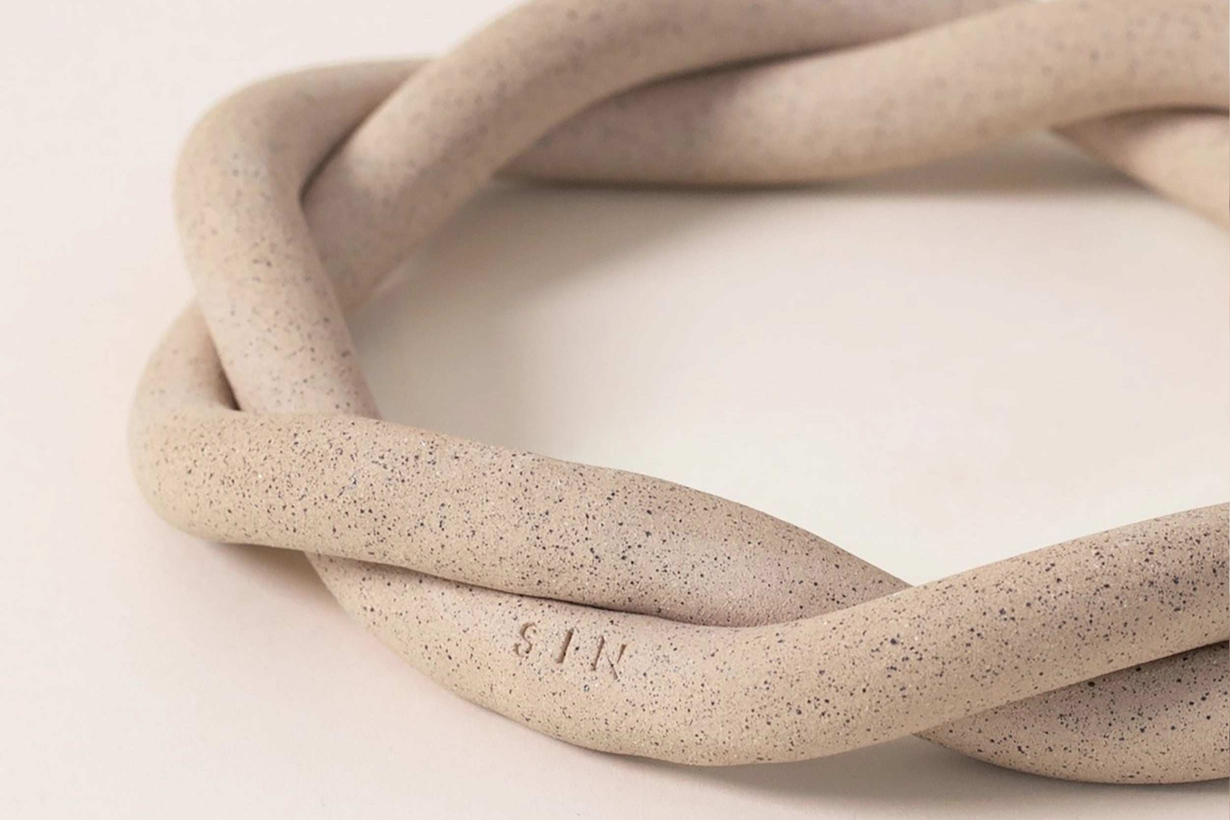 Sin-Twist Trivet