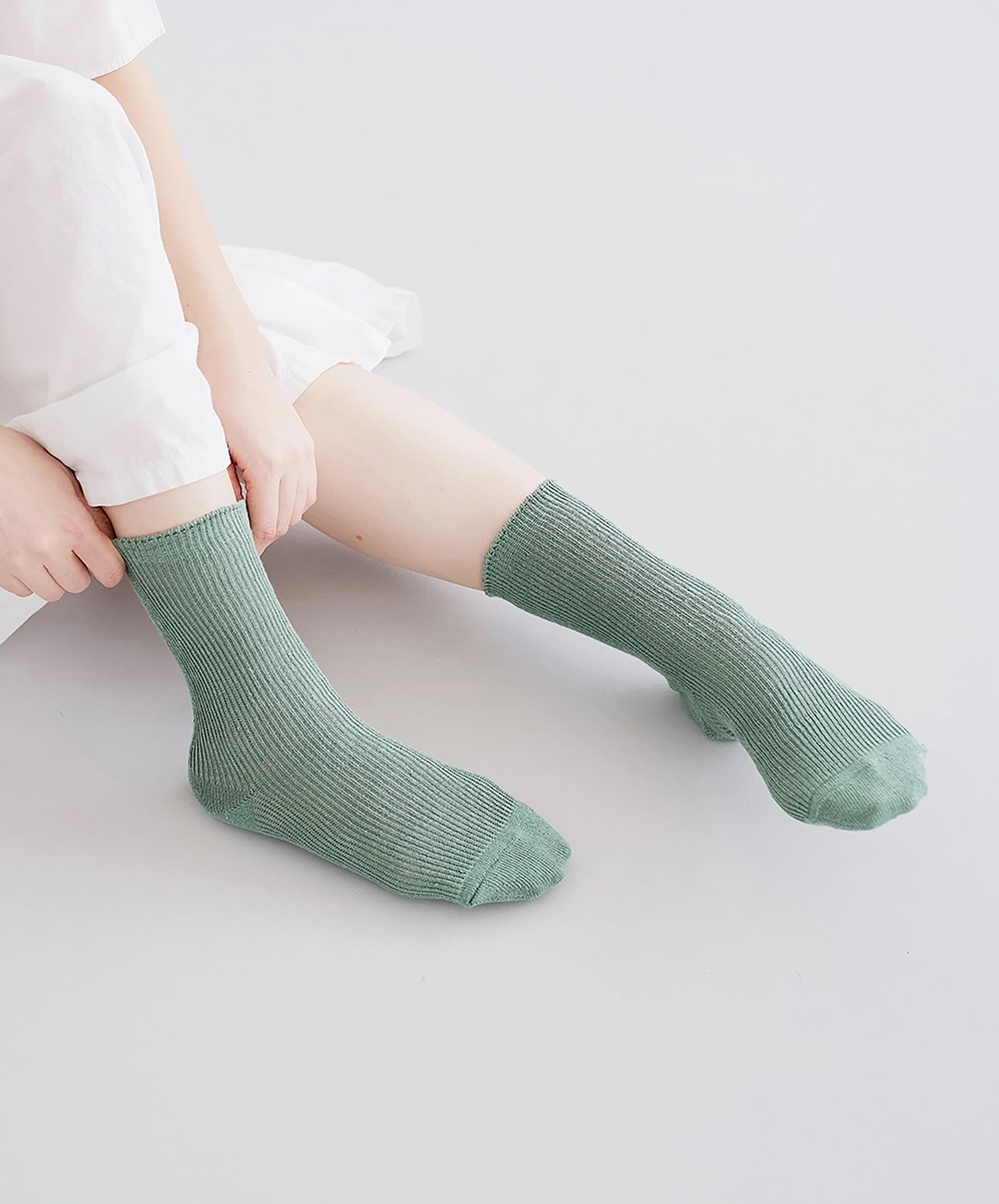 Hakne-Linen Ribbed Sock