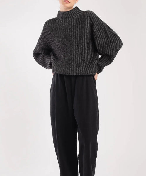 Greg Ines Micaela Greg-Ines Sweater // Charcoal – Blok Hill (Haus)