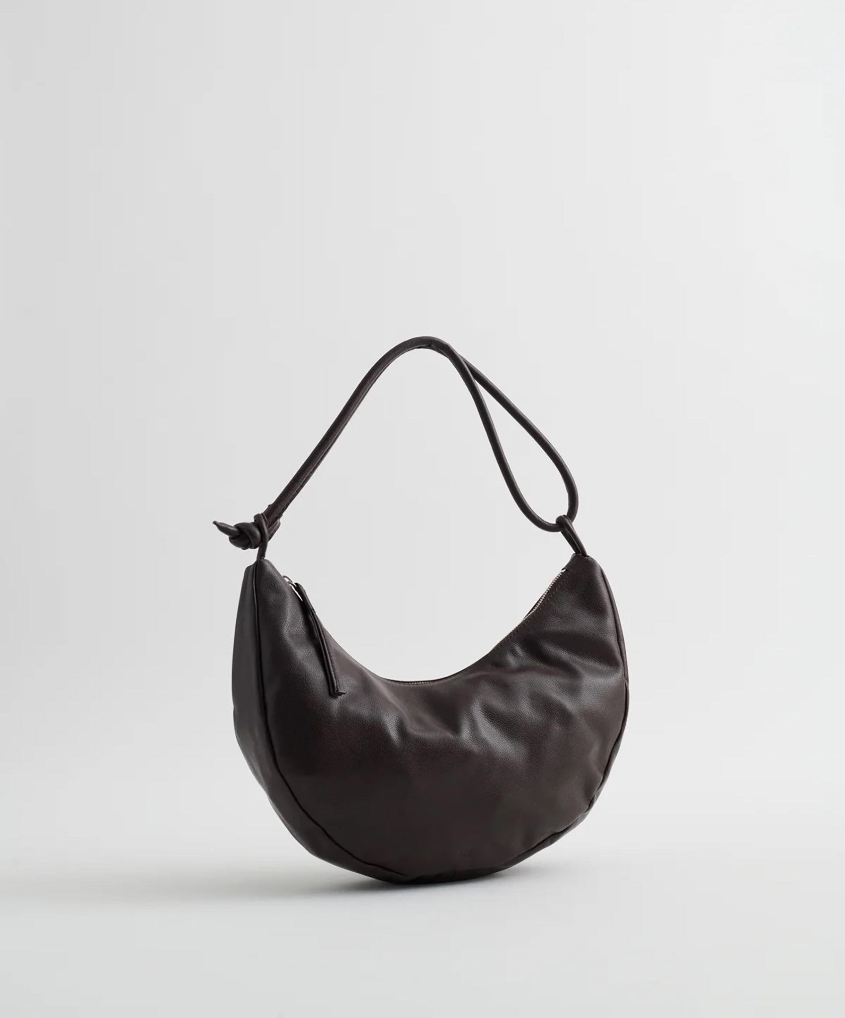 Are Studio-Large Bow