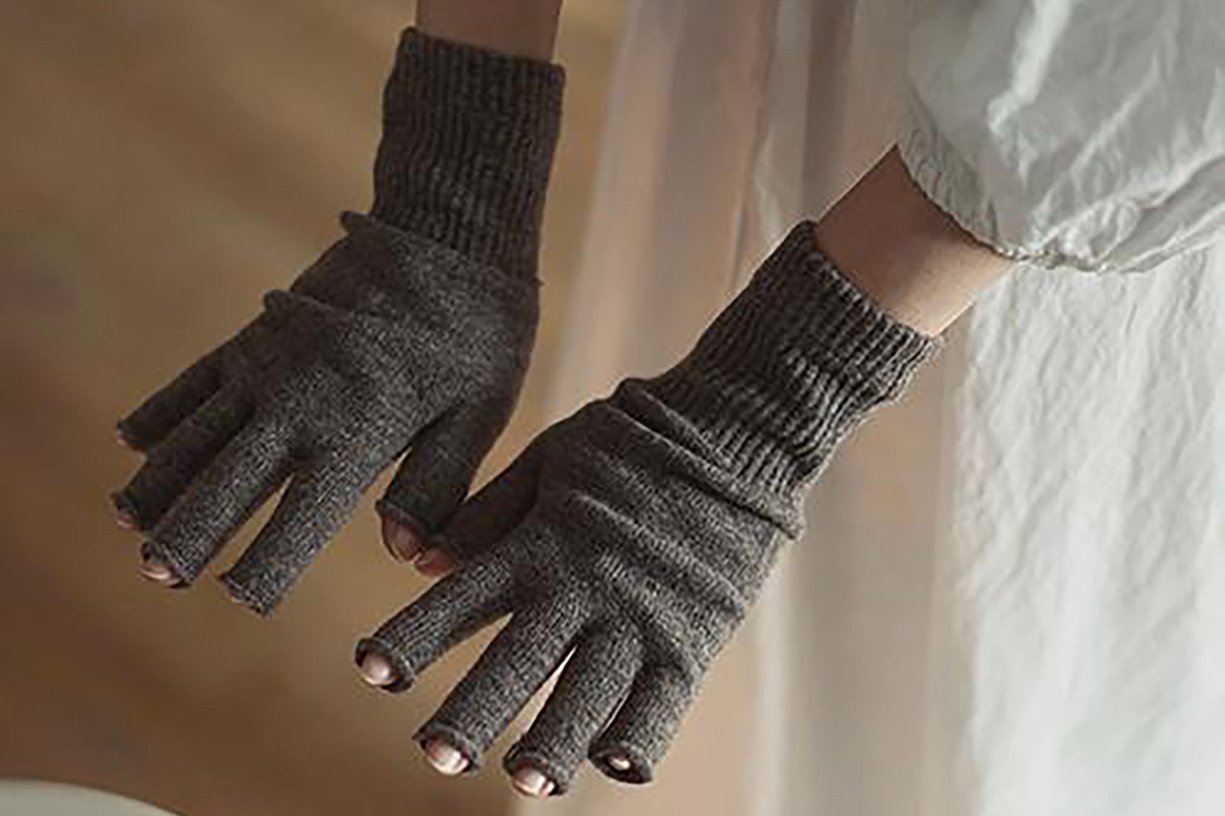 Memeri-Fingerless Merino Gloves