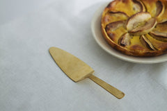 Fog Linen-Brass Pie Server