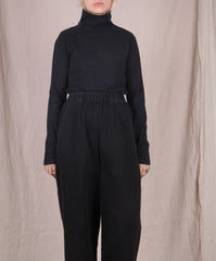 Beaumont Organic-Adelaide Mock Neck Top // Black