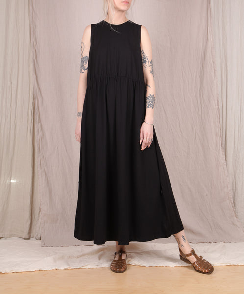 Kowtow-Curve Waist Dress // Black