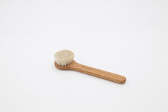 Iris Hantverk-Face Brush // Oak