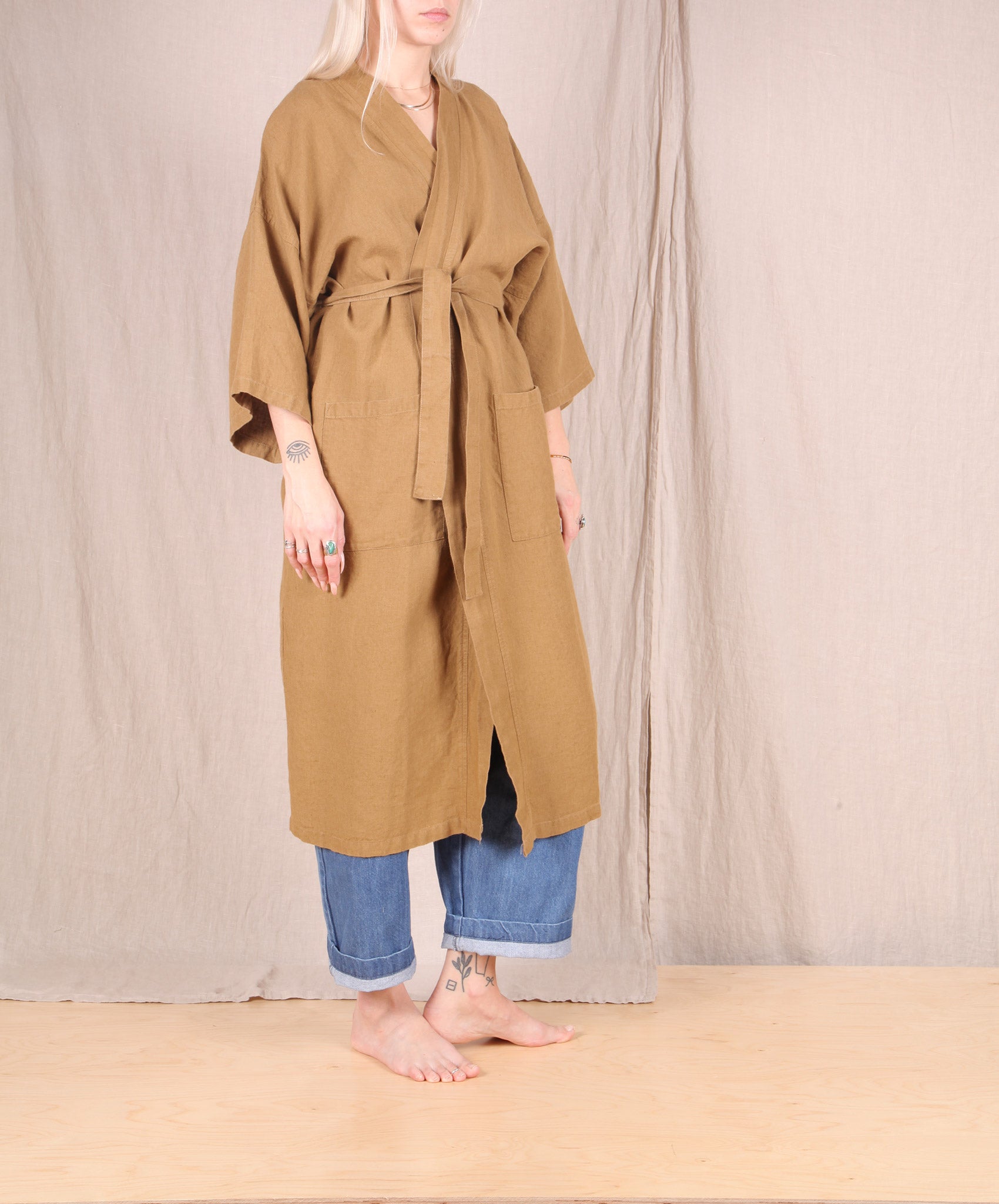 Linge Particulier-Kimono Robe // MUSTARD