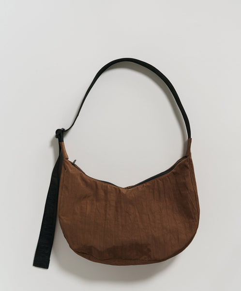 Baggu-Medium Nylon Crescent Bag // Brown