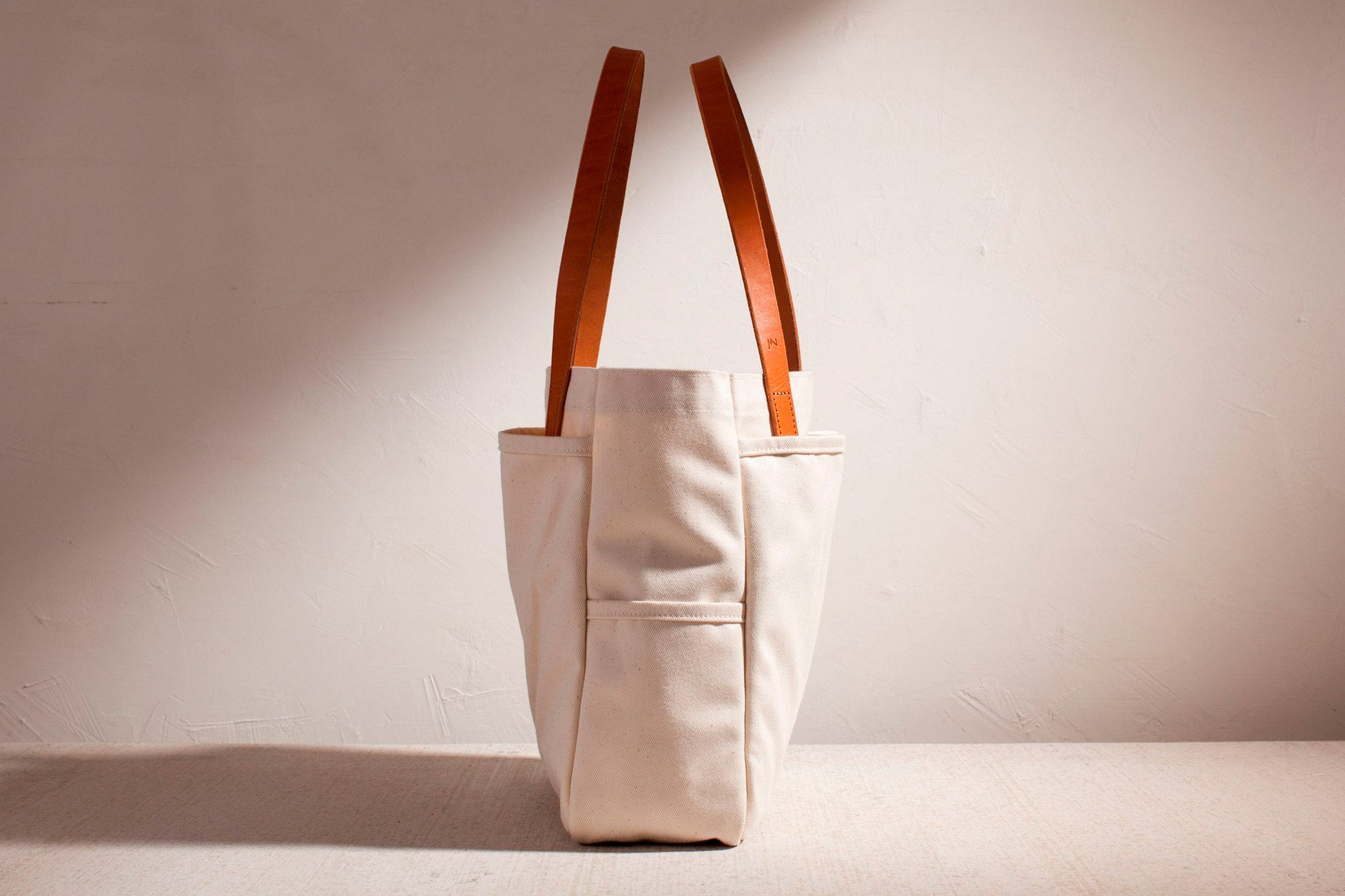 Utility Tote in Canvas - Zippered - JOSHUVELA