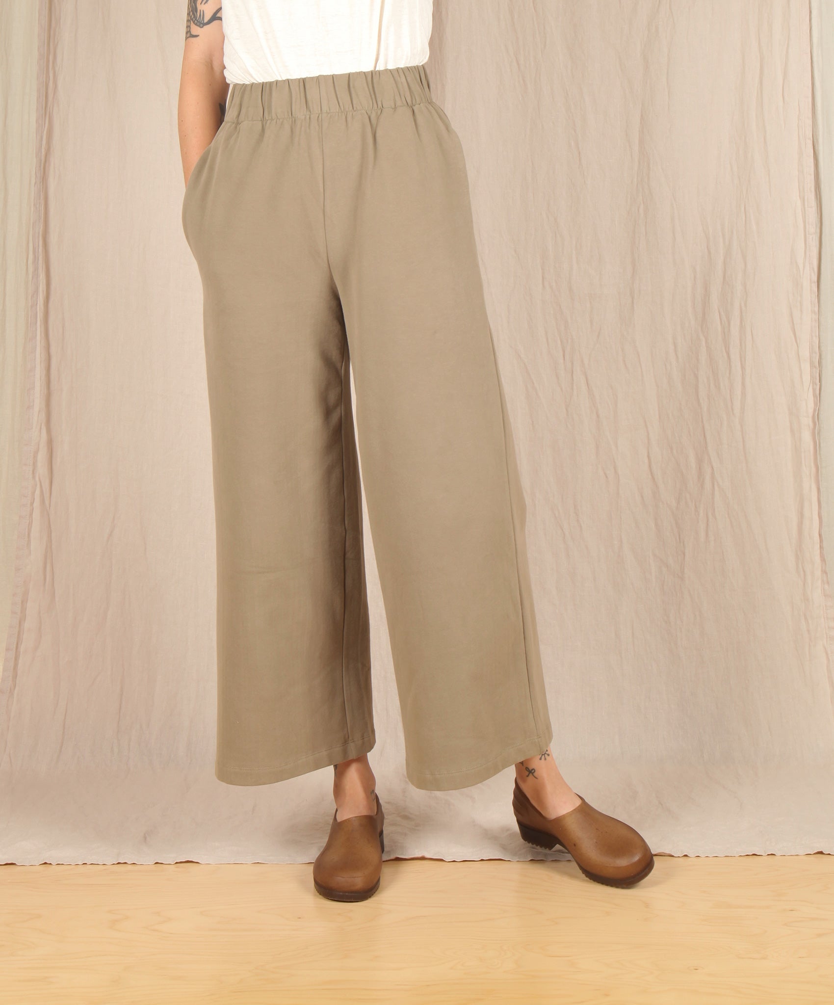 Beaumont Organic-Winona Organic Cotton Trousers // Lichen