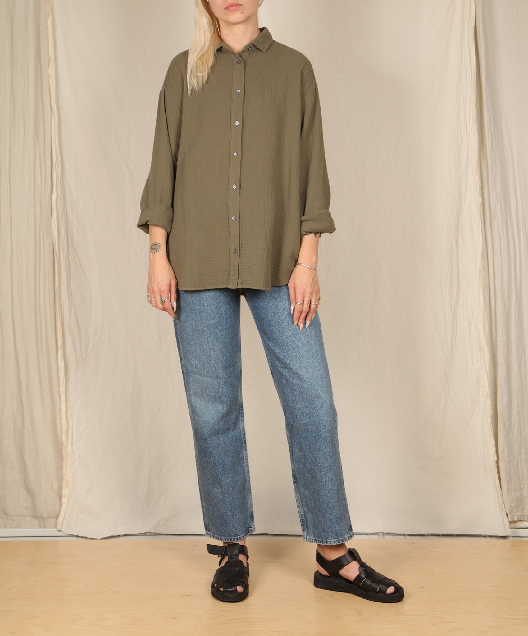 Hartford-Charlot Gauze Button Down // Army Green